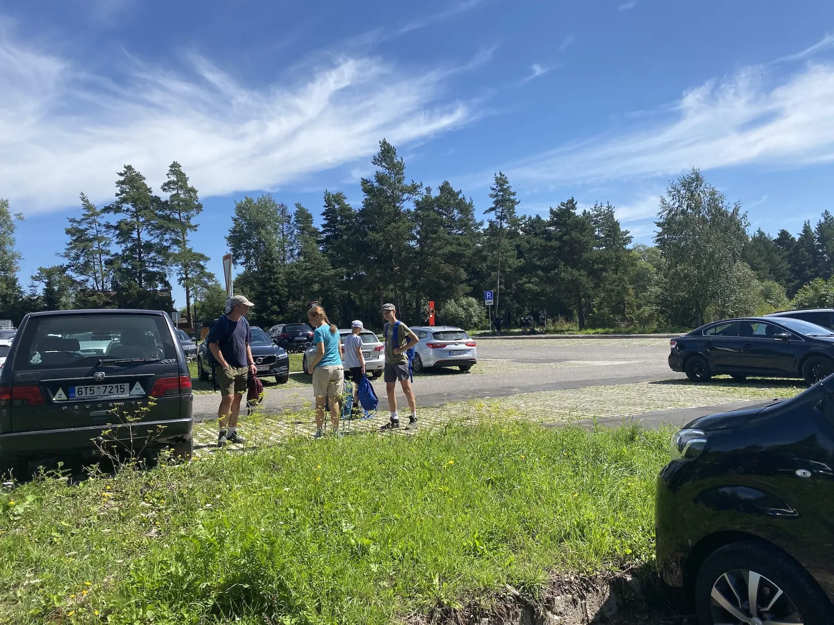Vo Vysokých Tatrách od 17. júla funguje záchytné parkovisko, ktoré je možné užívať bezplatne.