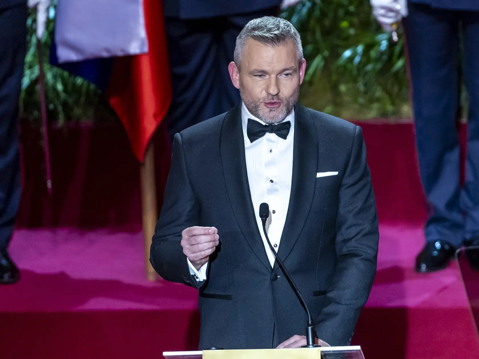 Slávnostná ceremónia udeľovania štátnych vyznamenaní pri príležitosti 32. výročia vzniku Slovenskej republiky prezidenton SR Petrom Pellegrinim. 