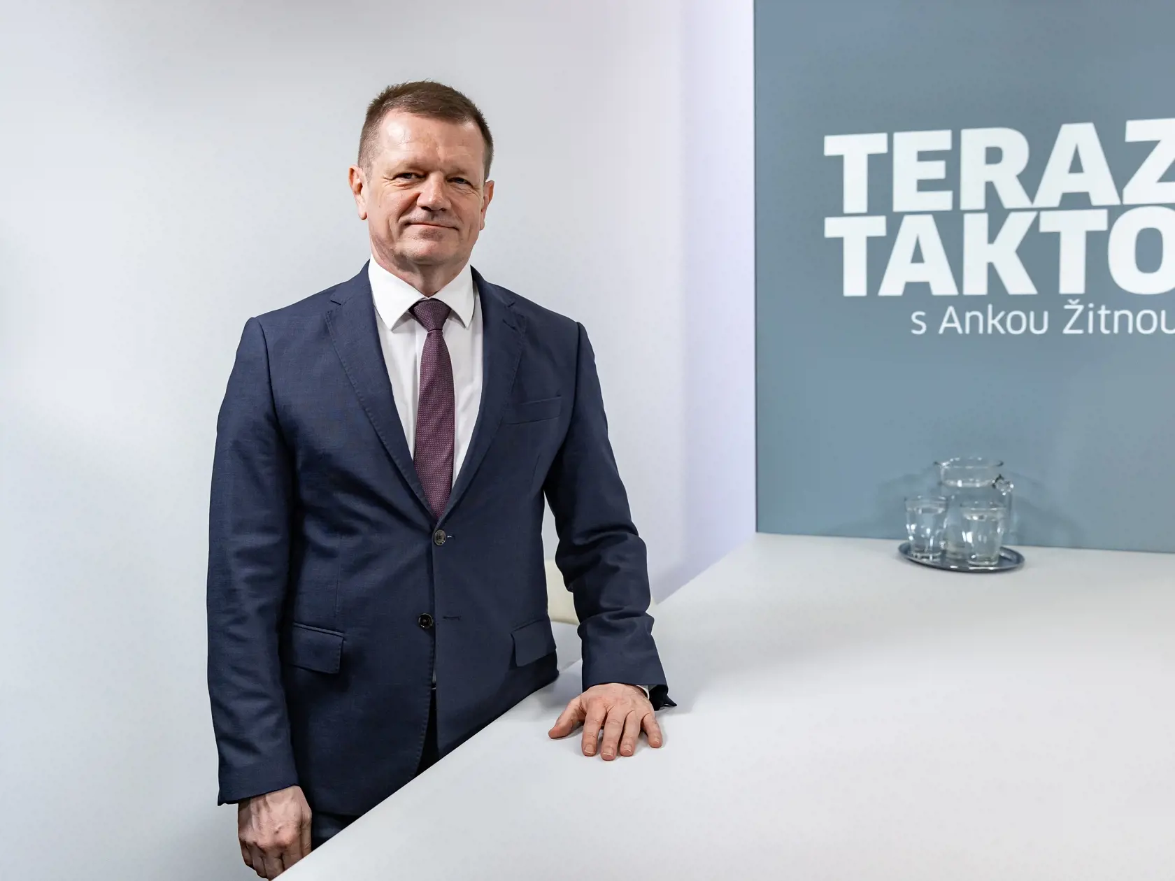Peter Kmec, podpredseda vlády SR pre plán obnovy, upozornil, že ako prvej dochádza plyn Ukrajine.