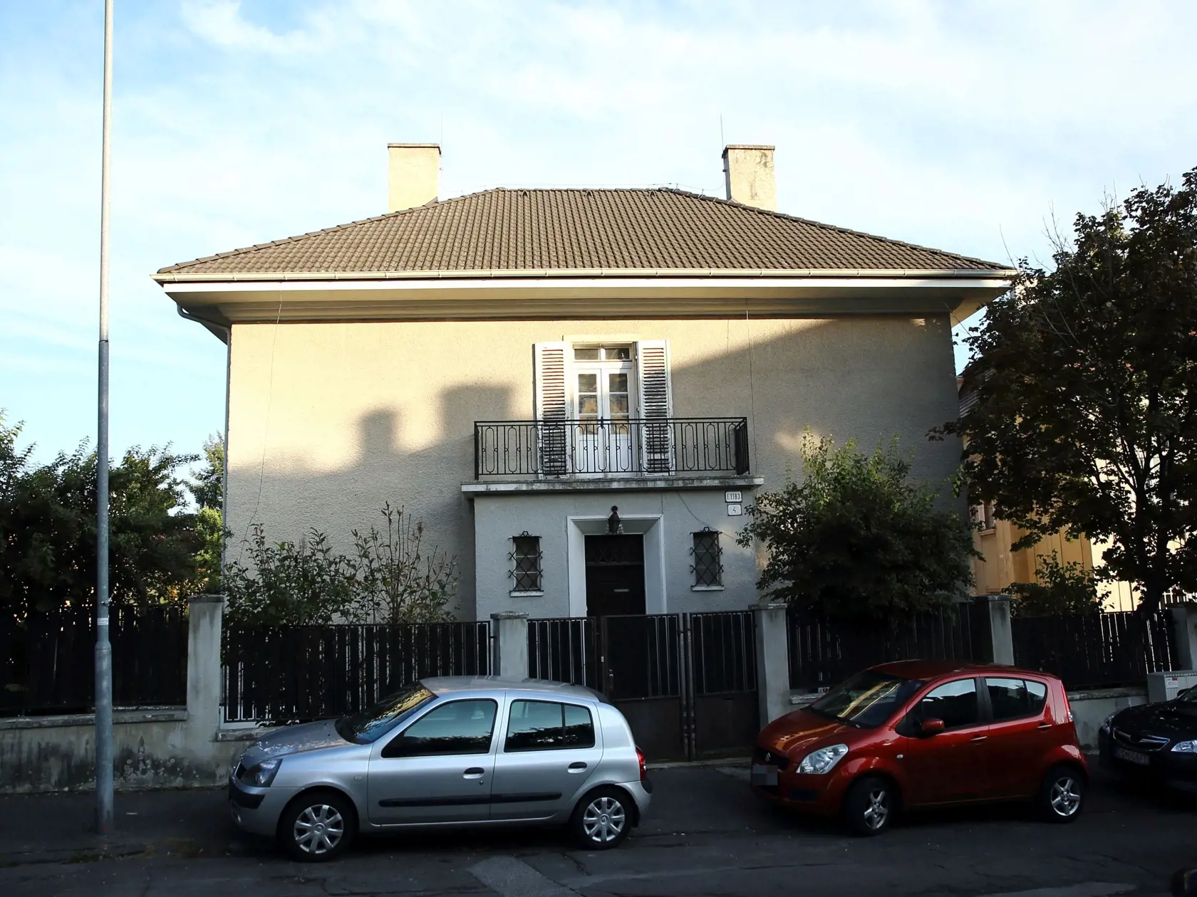 Luxusného domu sa herečka zbavila v septembri 2019.