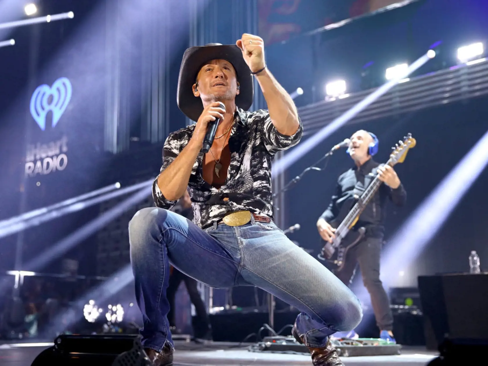 Spevák Tim McGraw si až do 11 rokov myslel, že Horace Smith je jeho otec, pretože sa volal Tim Smith. Keď našiel svoj rodný list, matka mu umožnila stretnutie s biologickým otcom, bejzbalovým hráčom Frankom Edwinom McGrawom Jr., ktorý otcovstvo popieral. Syna uznal, až keď dovŕšil 18 rokov.



