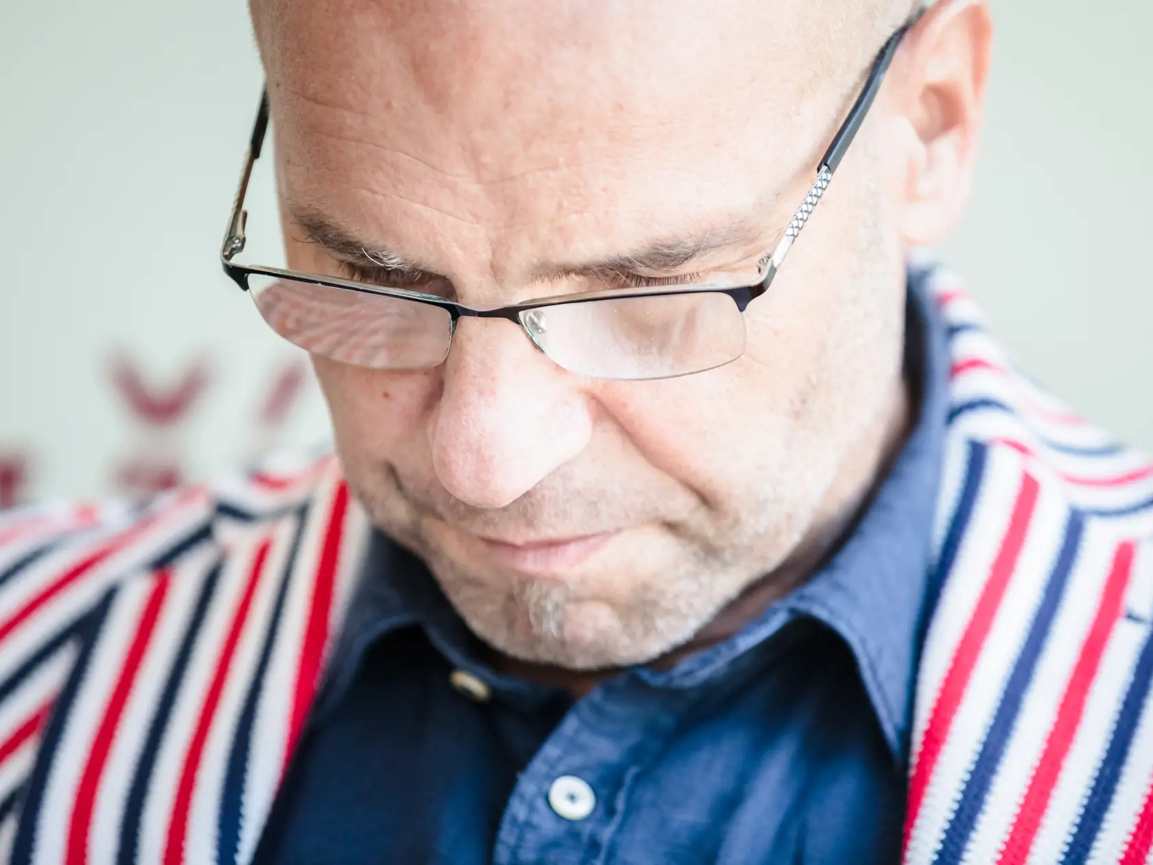 MUDr. Igor Bukovský, PhD. je slovenský lekár, ktorý sa od roku 1992 venuje otázkam výživy a trendom v oblasti zdraviu prospešnej životosprávy.