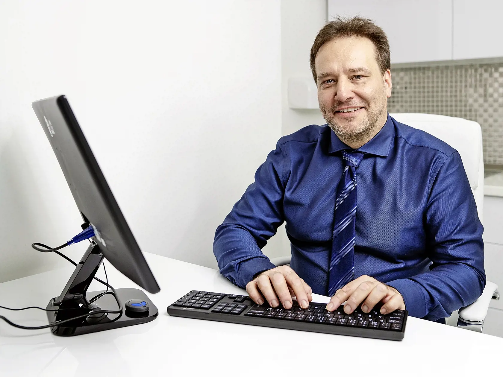 MUDr. Július Muranský, MPH., z kliniky jednodňovej chirurgie REVIVE v Bratislave