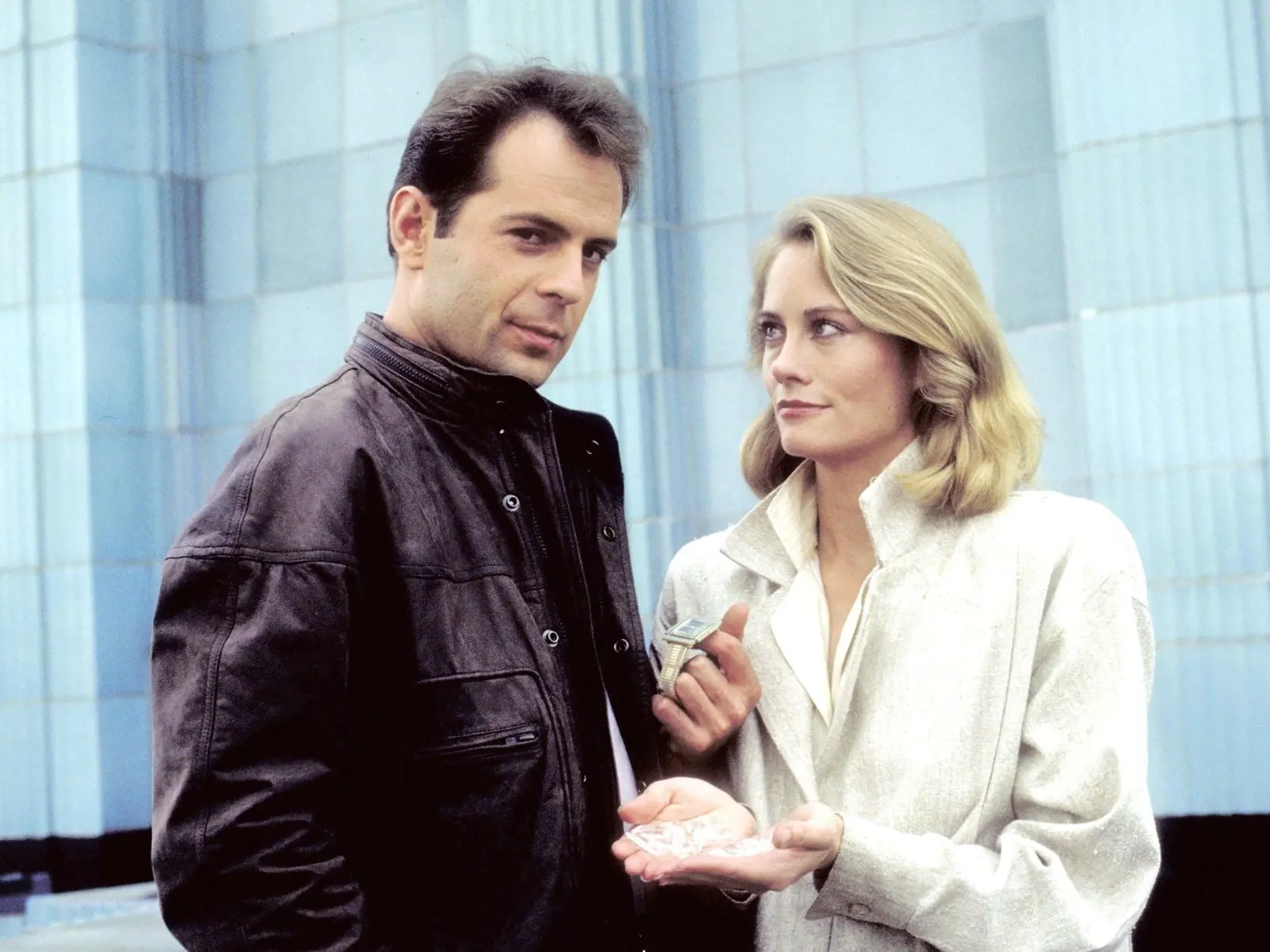 Cybill Shepherd a Bruce Willis v seriáli Mesačný svit.