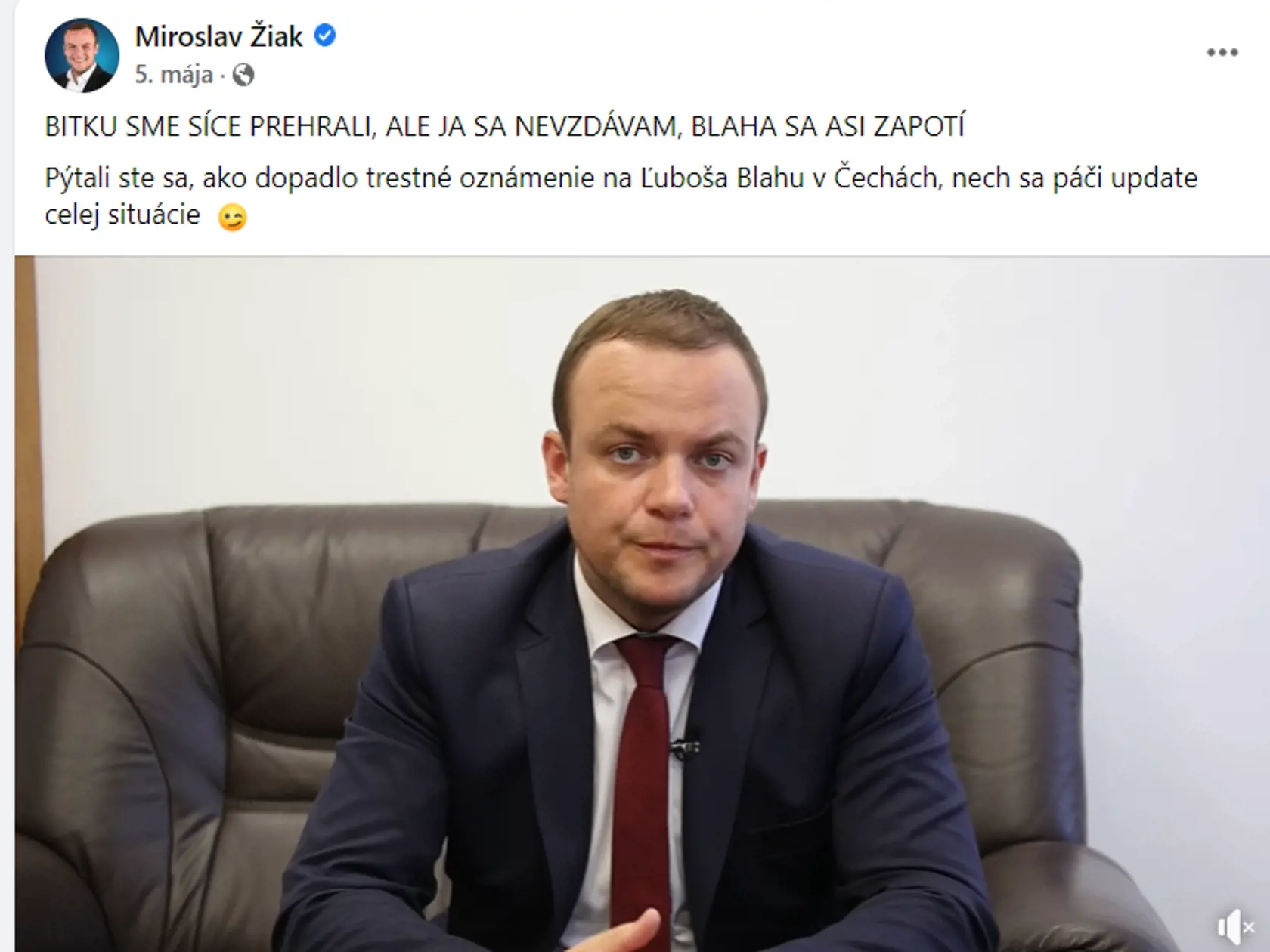 Poslanec SaS Miroslav Žiak za uplynulý polrok napísal viac ako 260 statusov na sociálnej sieti. Veľkú časť jeho príspevkov tvorili „nakladačky“ opozičnému poslancovi Smeru-SD Ľubošovi Blahovi.