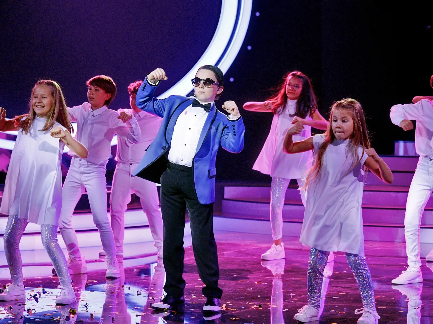 Ondrej Potančok
vs Andrej Bičan
– Gangnam Style (PSY)