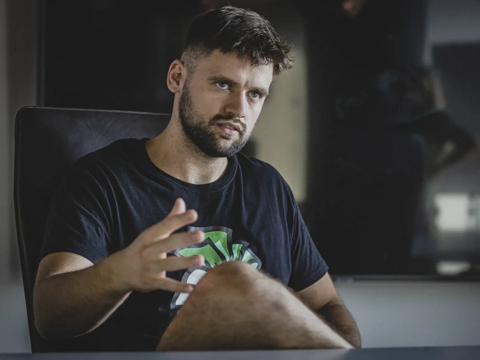 Na snímke Filip Sulík, zakladateľ a front-end developer v spoločnosti Youdare.