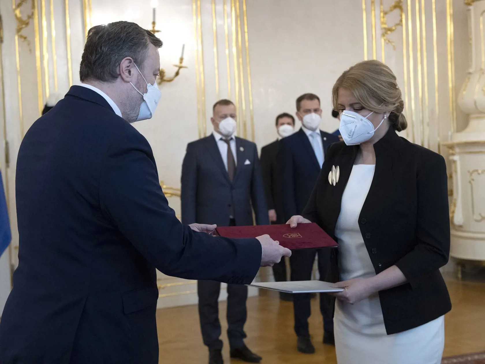 Prezidentka prijala demisiu ministra práce Milana Krajniaka