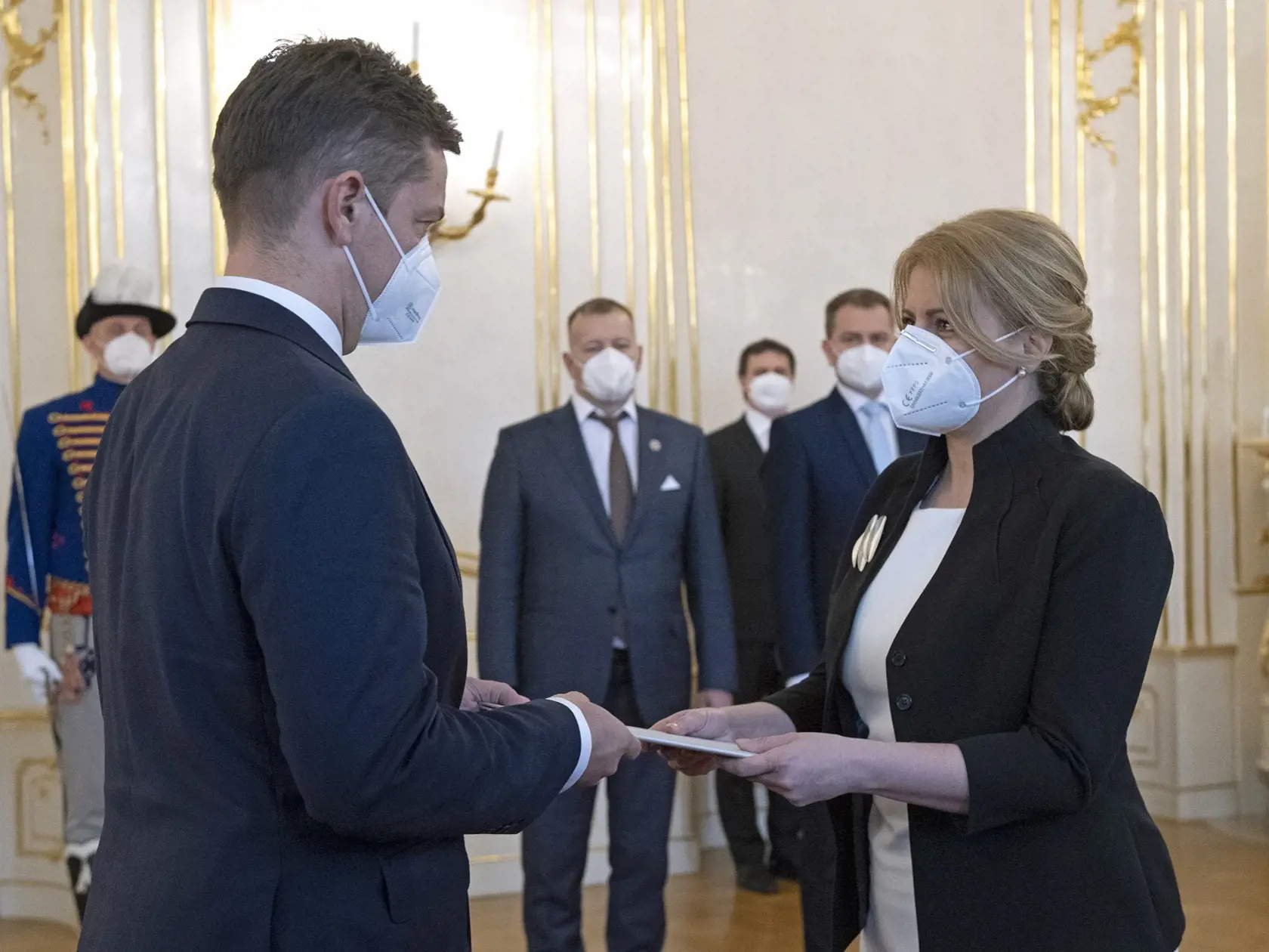 Dočasným ministrom bude Andrej Doležal.
