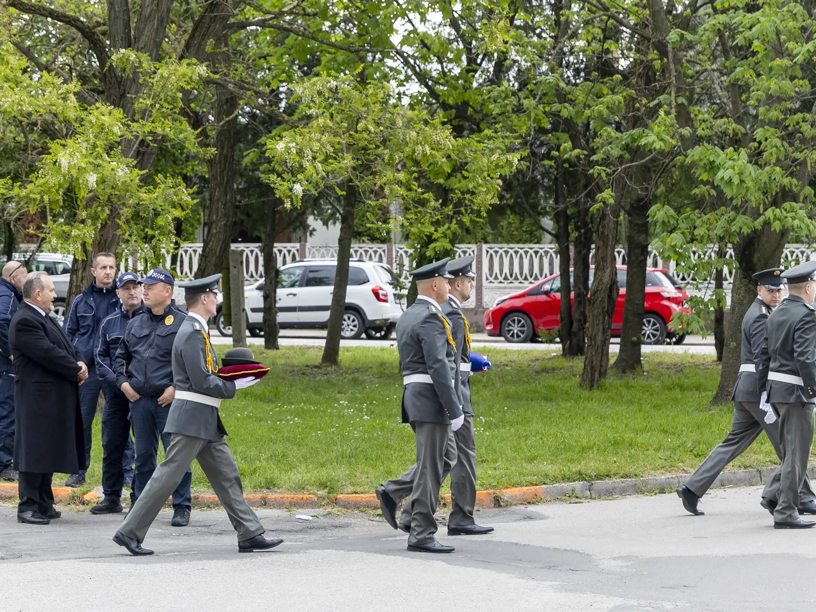 Pohreb zosnulej manželky poradcu ministra vnútra Ladislava Csemiho. 