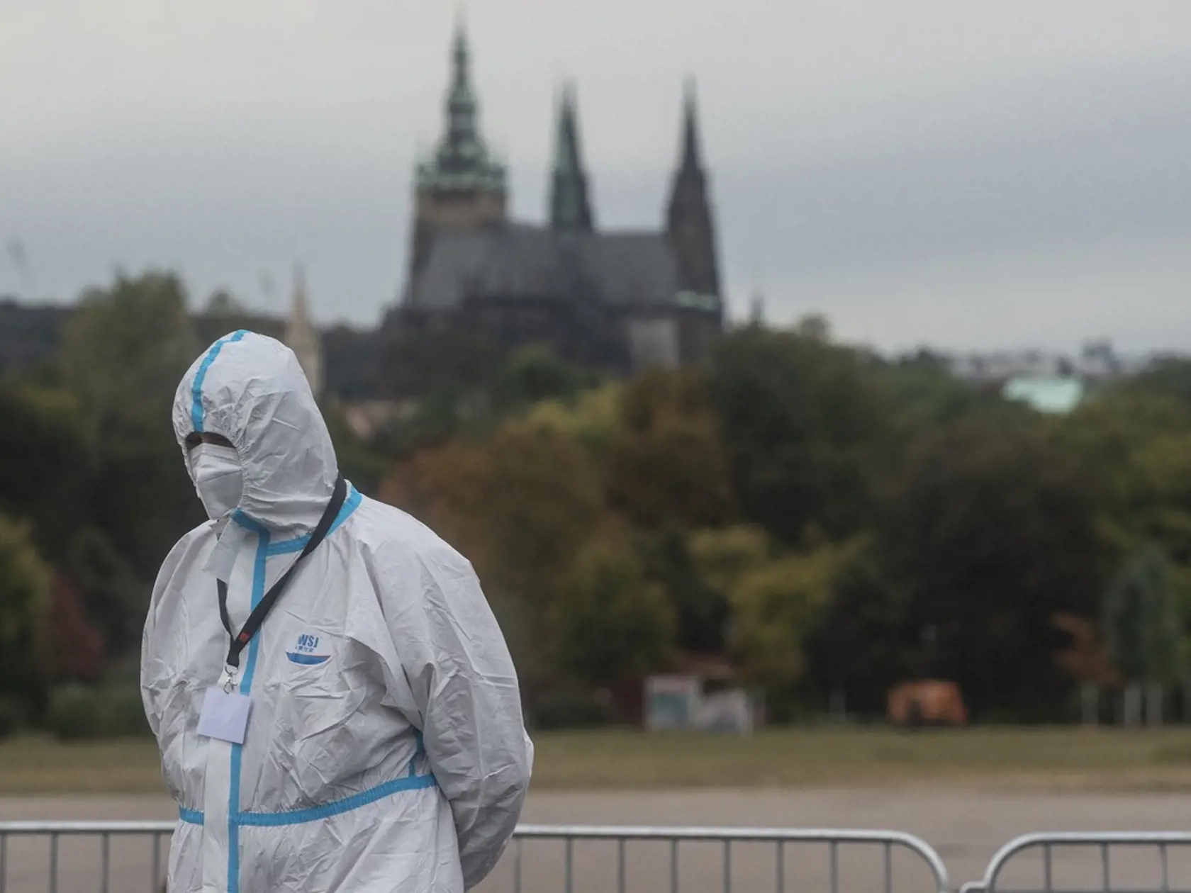 Koronavírus v Česku začal bleskovo naberať na sile v polovici októbra.