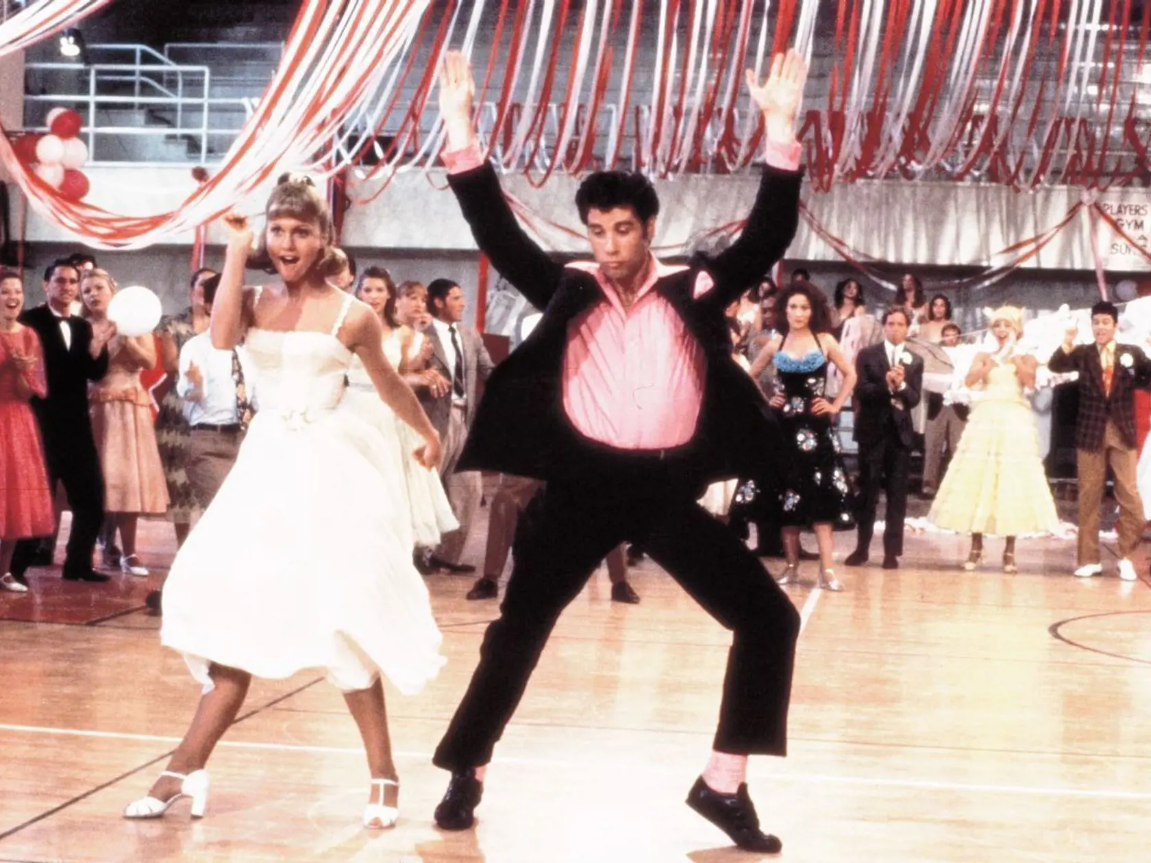 Olivia Newton-John a John Travolta vo filme Pomáda.