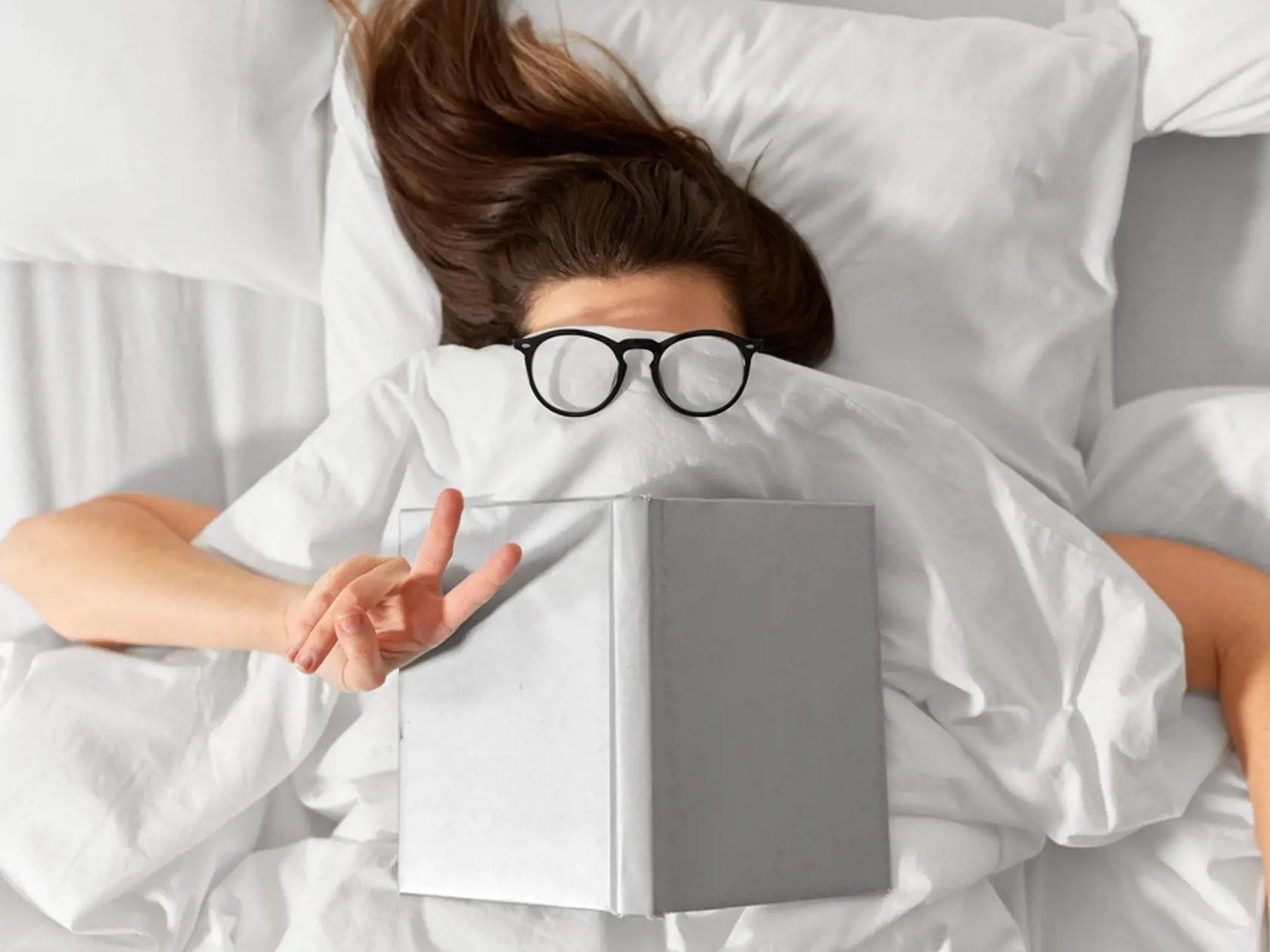 People,,Bedtime,And,Rest,Concept,-,Woman,Lying,In,Bed