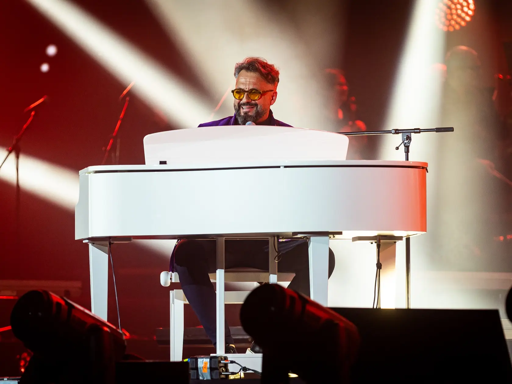 Koncert k príležitosti 75. narodenín speváka Karola Duchoňa pod názvom “Karol Duchoň 75” v Bratislave. Na snímke Marián Čekovský.