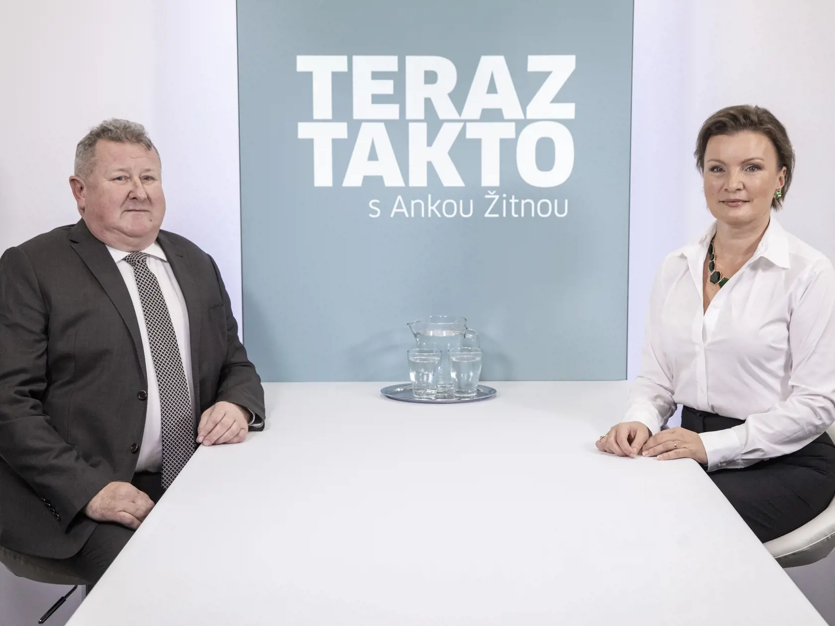 Diskusná relácia Teraz Takto s Ankou Žitnou, ktorej hosťom bol predseda Úradu pre reguláciu sieťových odvetví  Jozef Holjenčík