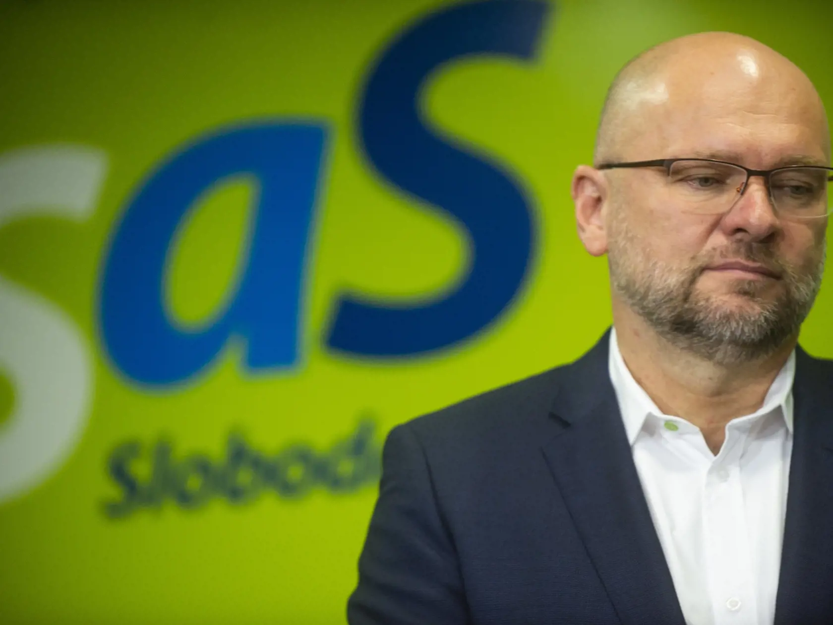 Požiadavka SaS na odchod lídra OĽANO a ministra financií Igora Matoviča z vlády nebola splnená, ministri za SaS preto podajú demisiu najbližšiu stredu (31. 8.) po rokovaní vlády.