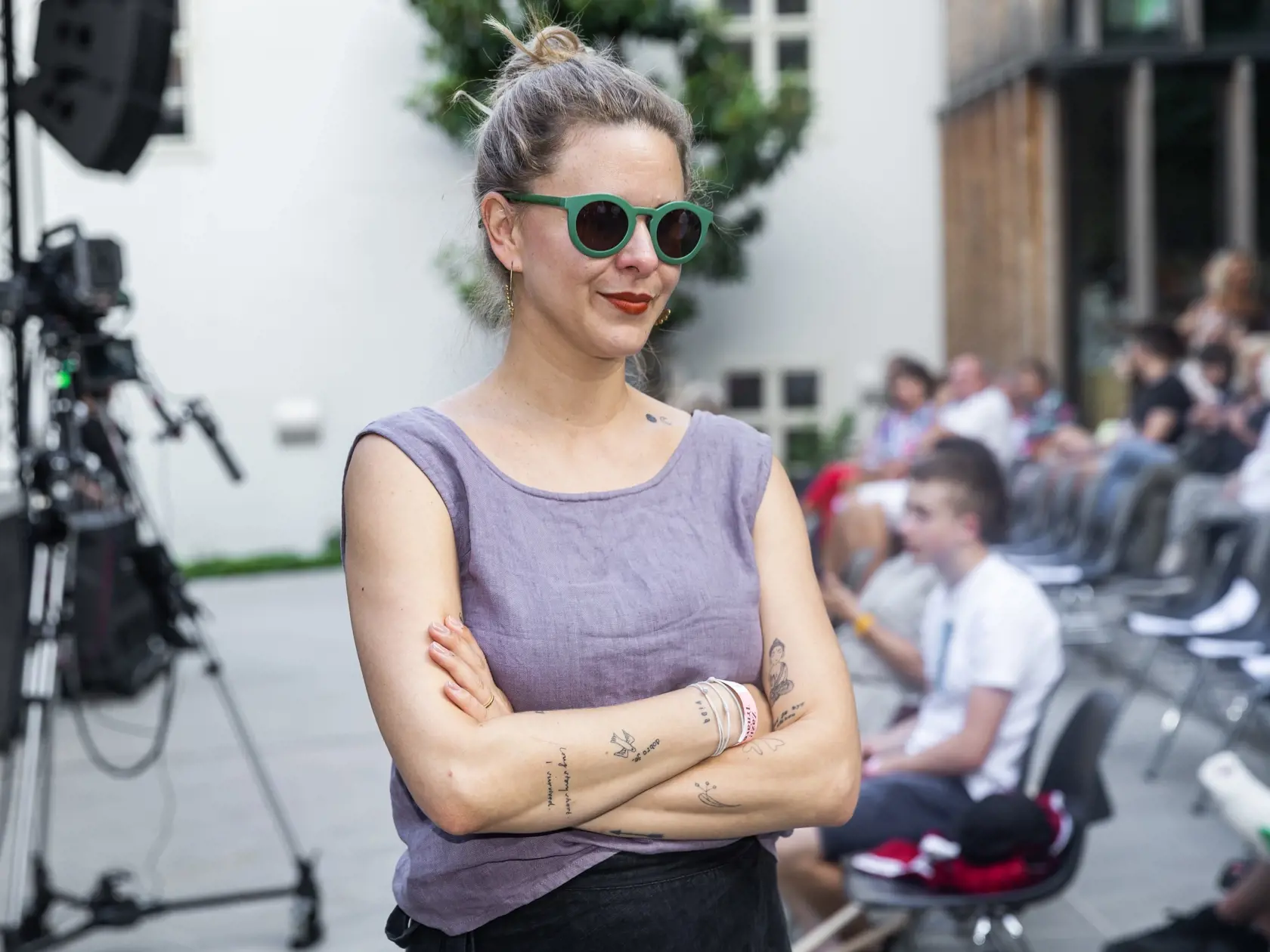 Spomienková akcia na herca Dana Heribana v Trnave. Na snímke Kristína Tormová.