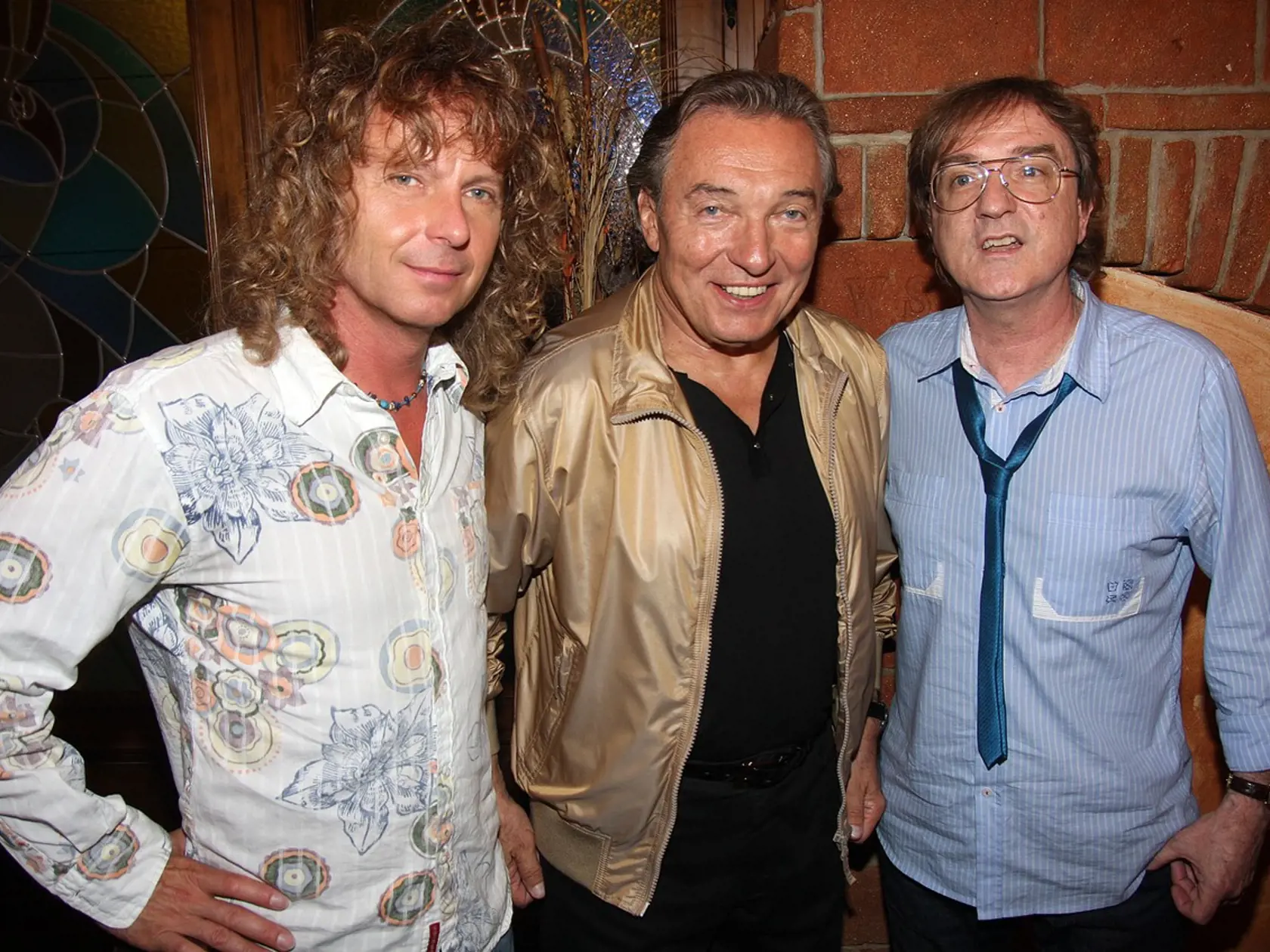 Rok 2008: Peter Nagy, Karel Gott a Miro Žbirka na spoločenskej akcii.