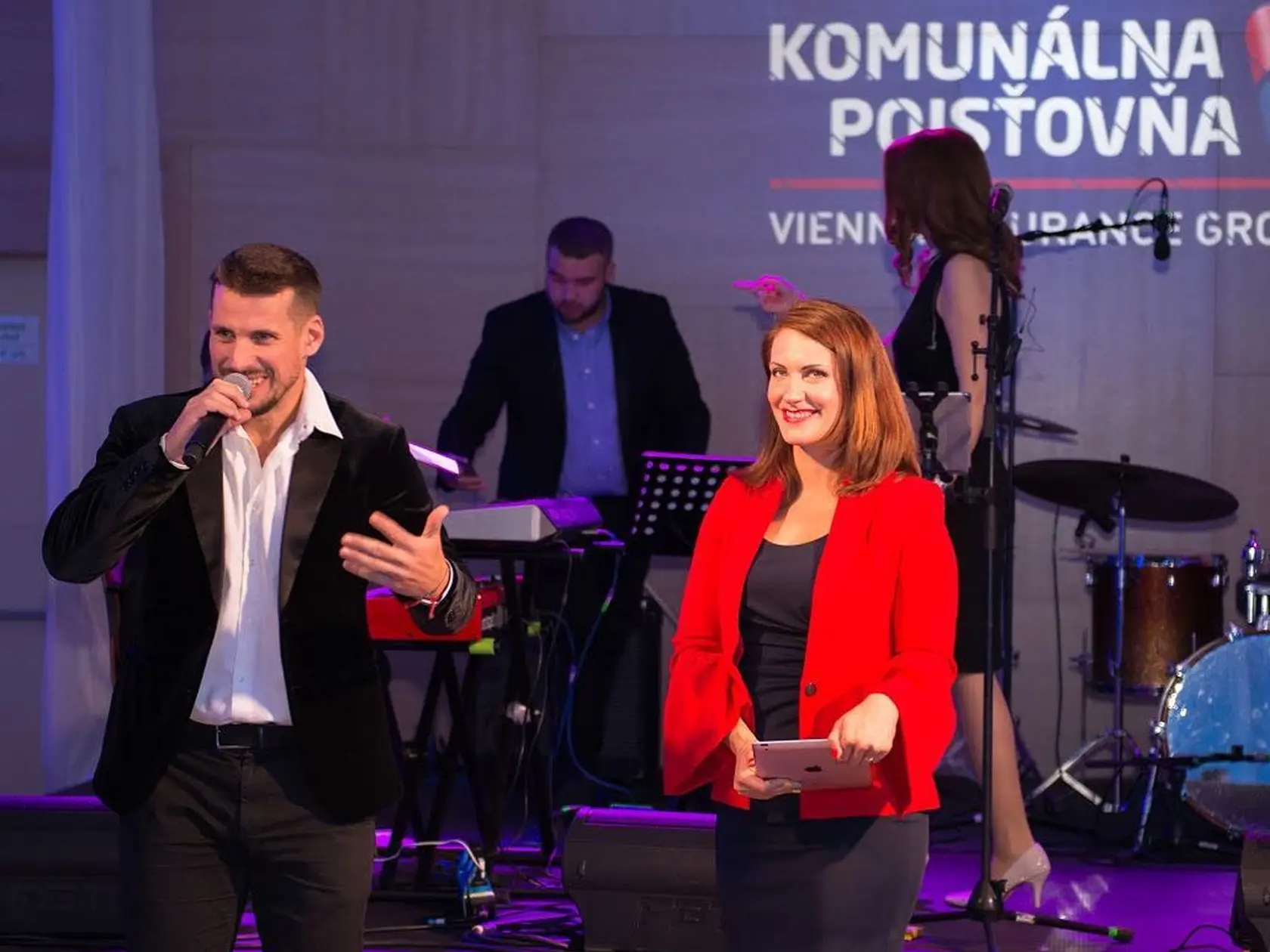 Radka Kovaľ Mazáková: Ako sa z televíznej moderátorky stala kráľovná motokrosového komentovania!
