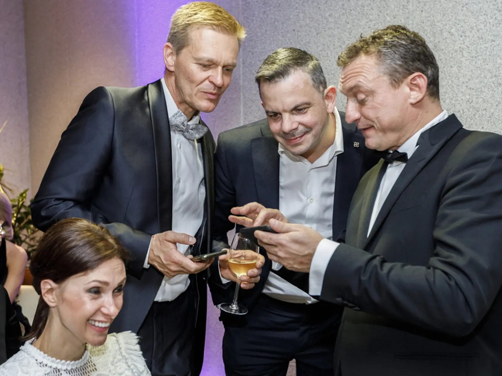 Na snímke počas párty po skončení priameho prenosu z galavečera OTO 2019. Na snímke Martin Nikodým, Daniel Dangl a Marcel Forgáč.
