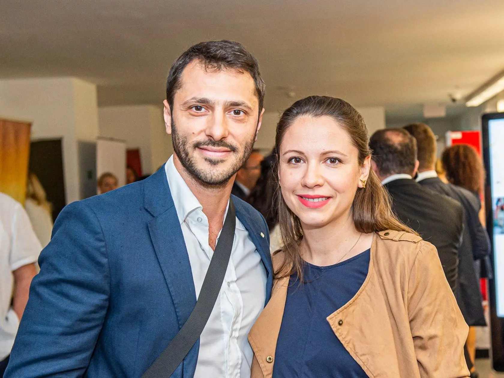 Braňo Deák: Herec známy z Oteckov zavítal na filmový festival aj so svojou tehotnou manželkou. Obaja sa zladili domodra. Tým, že mal Deák vyhrnuté nohavice, pôsobil naozaj štýlovo.