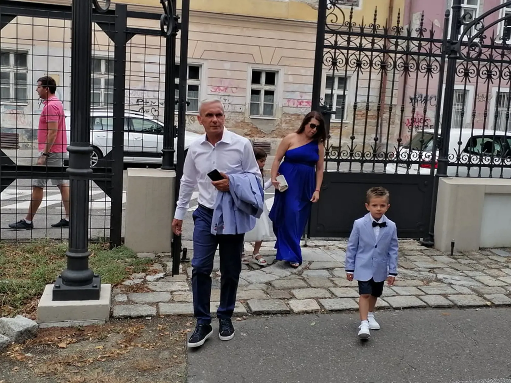 Politické špičky, umelci, športovci a podnikatelia. To sú hostia, ktorí na Drobovej svadbe nemôžu chýbať.