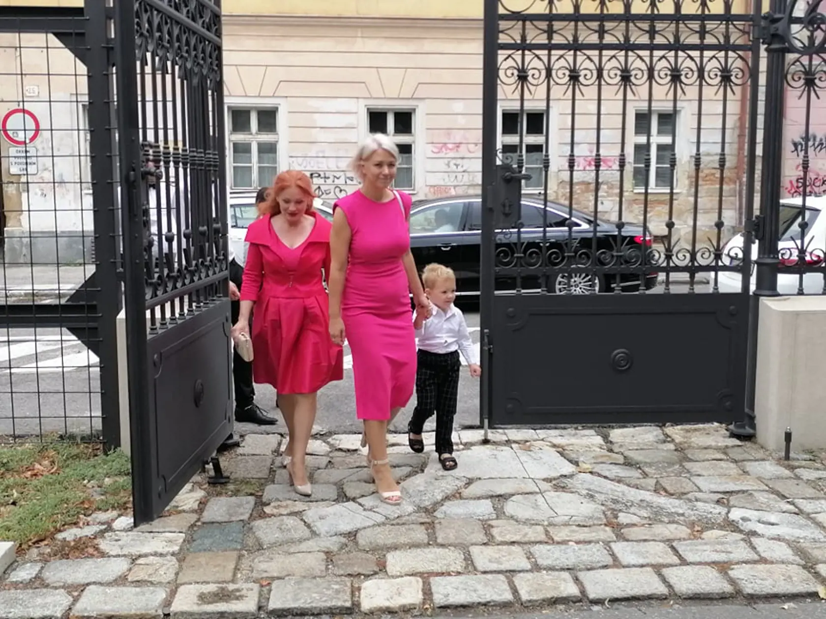 Politické špičky, umelci, športovci a podnikatelia. To sú hostia, ktorí na Drobovej svadbe nemôžu chýbať.
