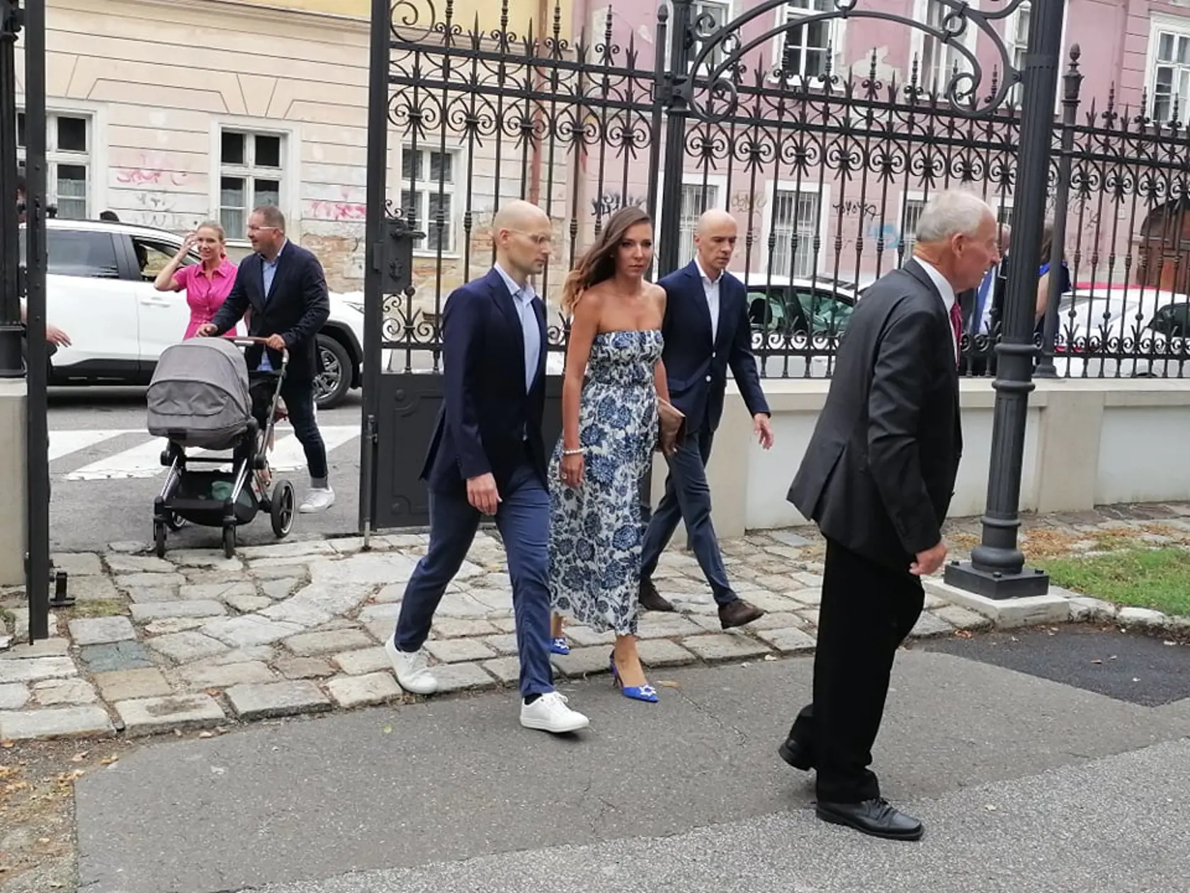 Politické špičky, umelci, športovci a podnikatelia. To sú hostia, ktorí na Drobovej svadbe nemôžu chýbať.
