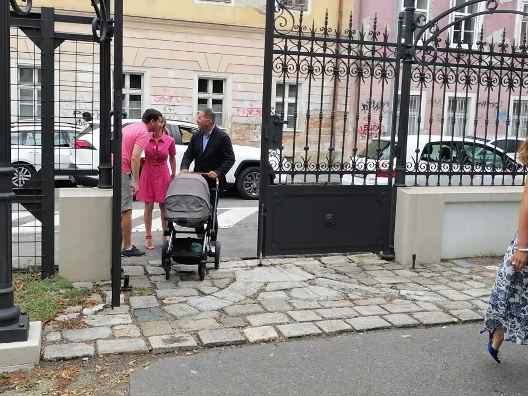 Politické špičky, umelci, športovci a podnikatelia. To sú hostia, ktorí na Drobovej svadbe nemôžu chýbať.