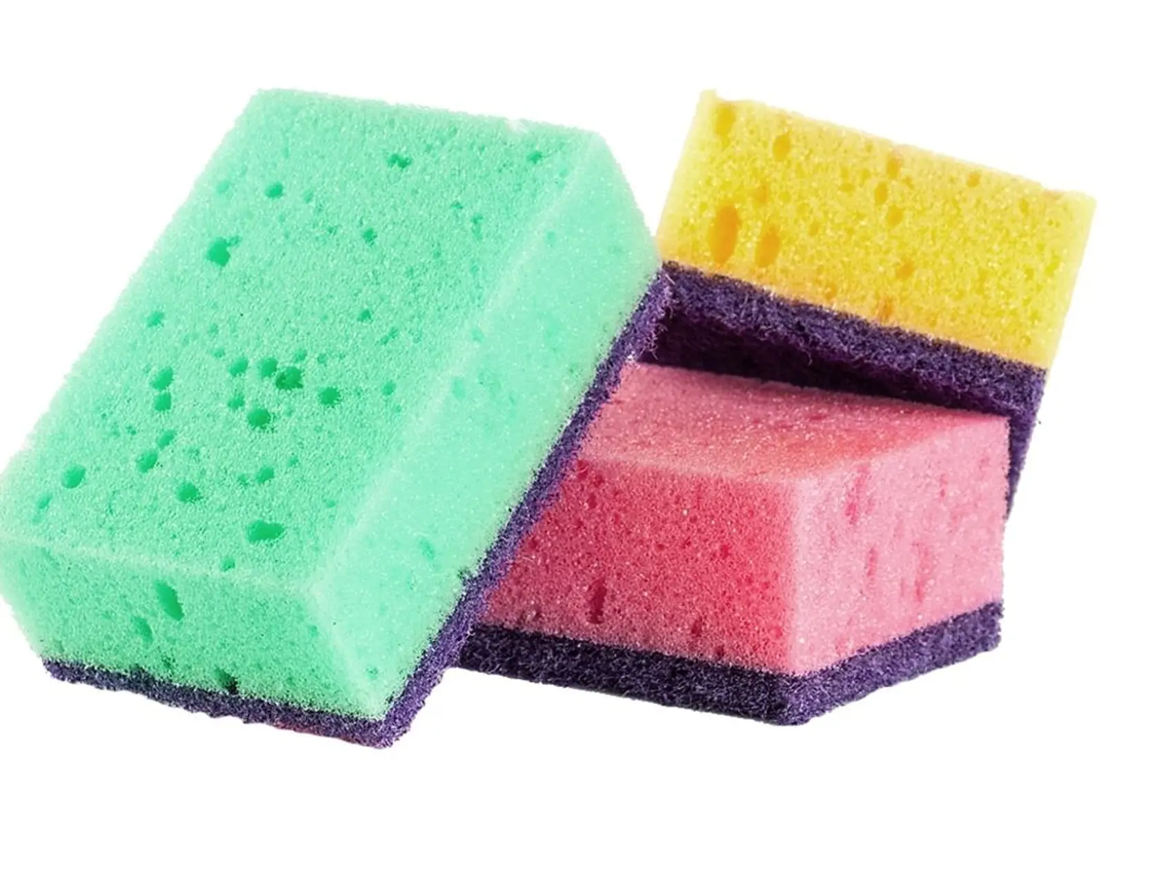 Hubku na riad alebo handru, či utierku by ste mali vždy nechať riadne vysušiť a každé dva-tri dni vymieňať  za čistú.