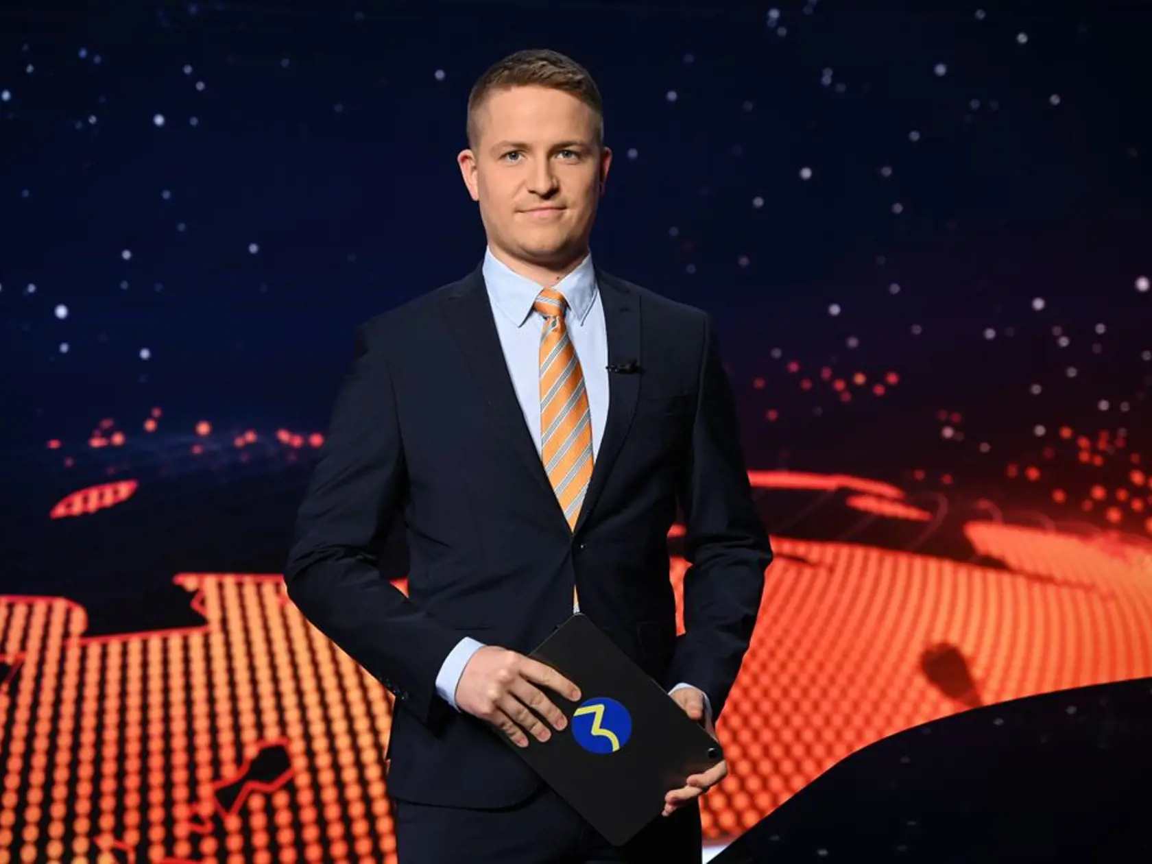 Dominik Matulaj je novým moderátorom Prvých Televíznych novín.