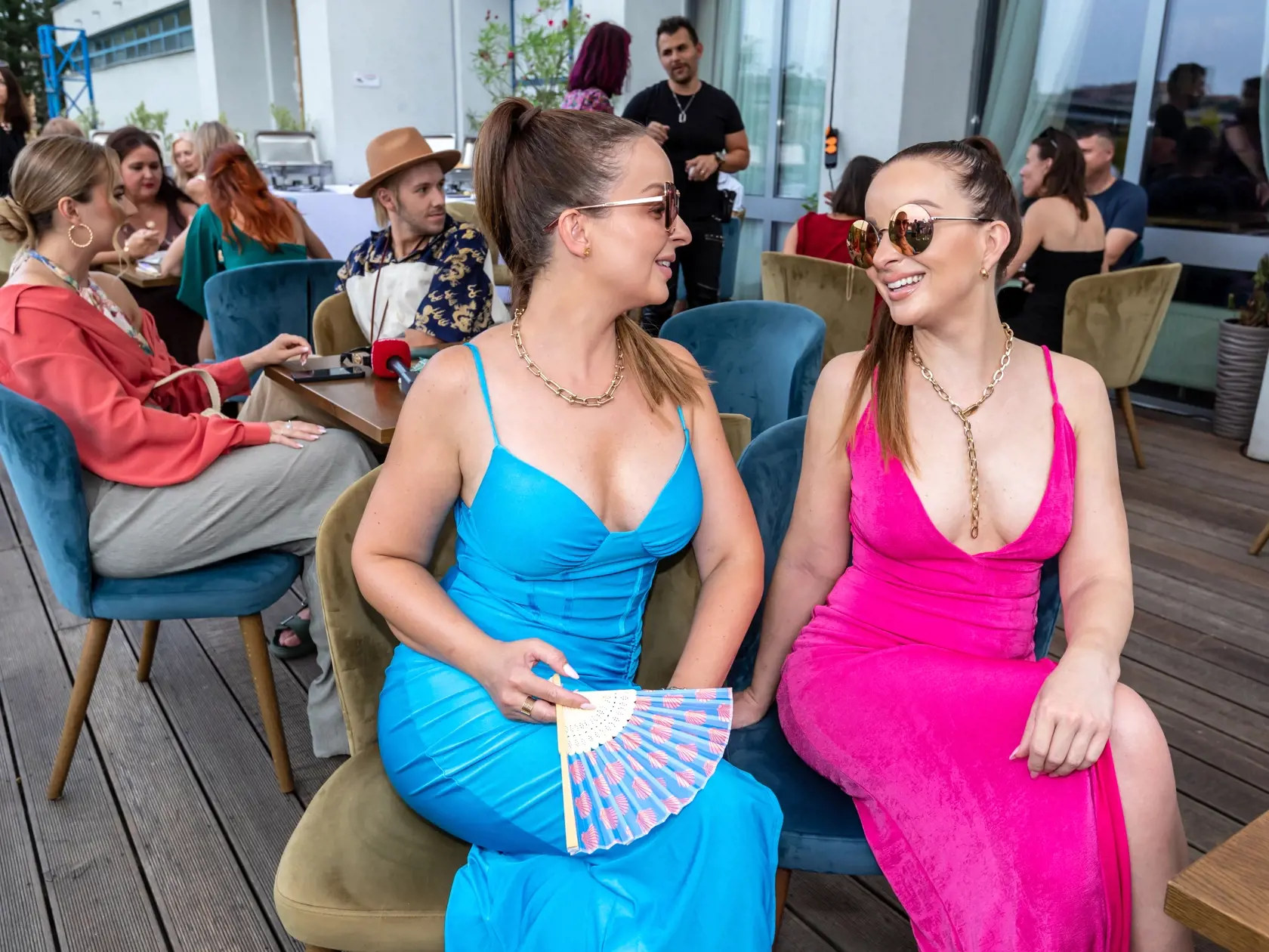 Veronika Nízlová a Daniela Nízlová boli neprehliadnuteľné.