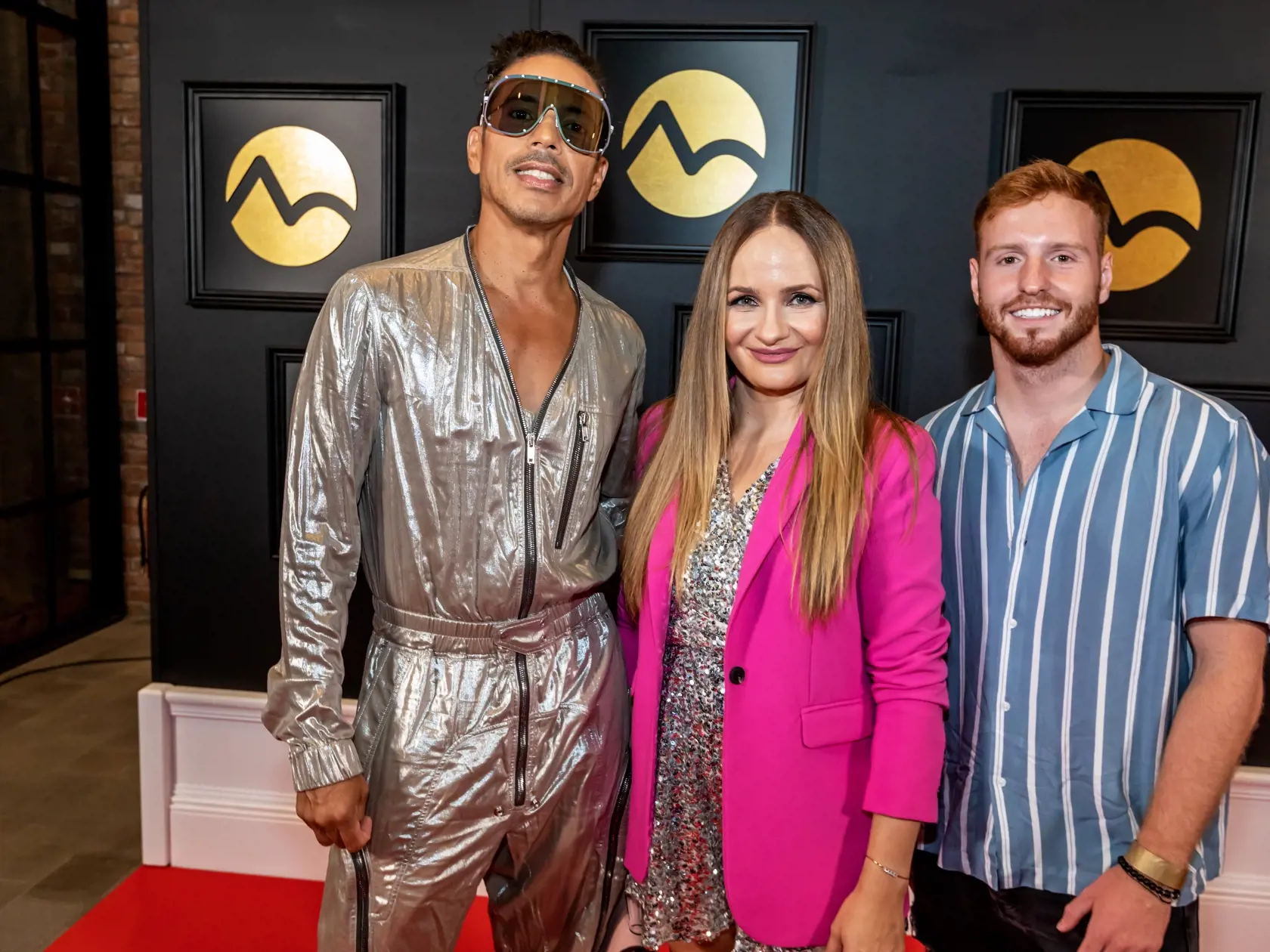 Zuzana Šebová Kubovčíková v saku trendy farby.