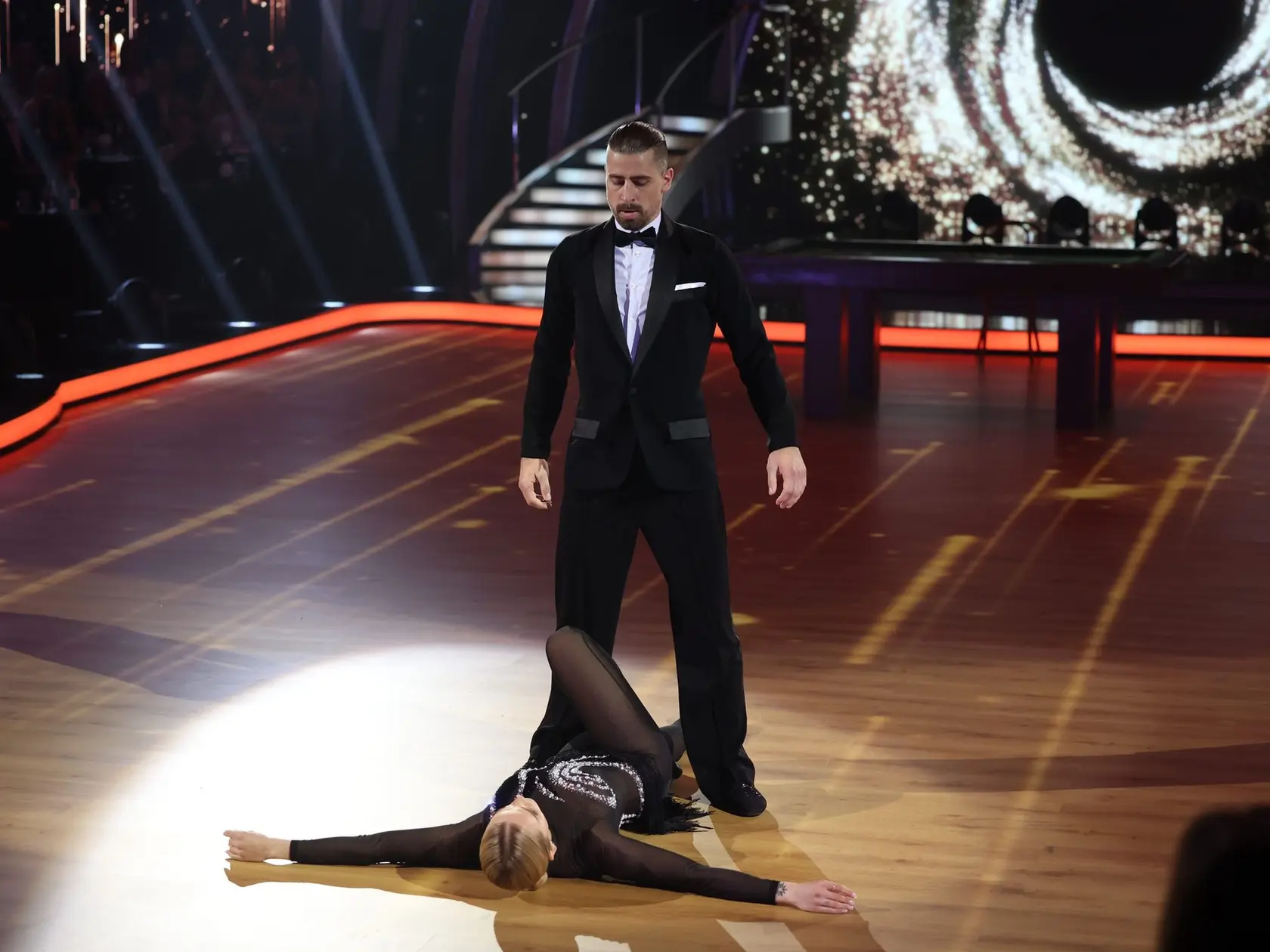 8. kolo Let's Dance. Na snímke Peter Sagan a Eliška Lenčešová.