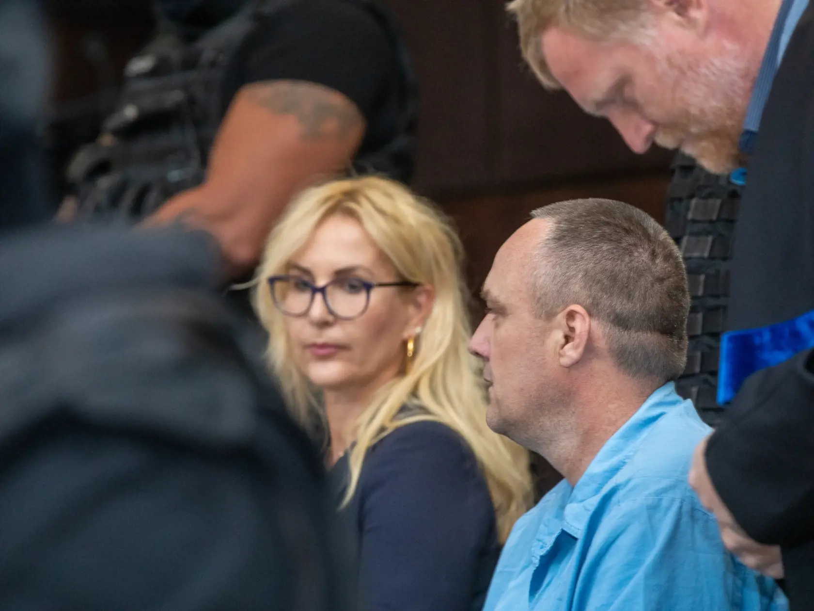 Na snímke je verejné pojednávanie v prípade odvolania starostu  Dolného Chotára Františka Doru st, Františka Doru ml, Ladislava Alfoldiho a Rolanda Szamaranského. Na fotke je Roland Szamaranský.