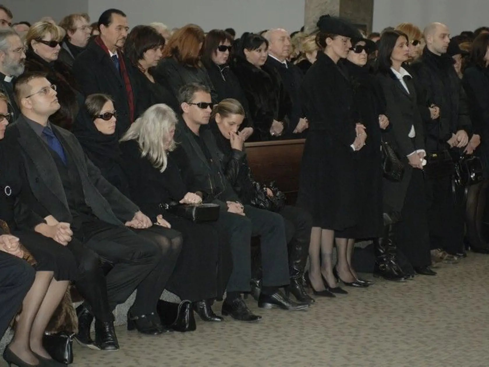 Pohreb Karla Svobodu bol na prasknutie plný