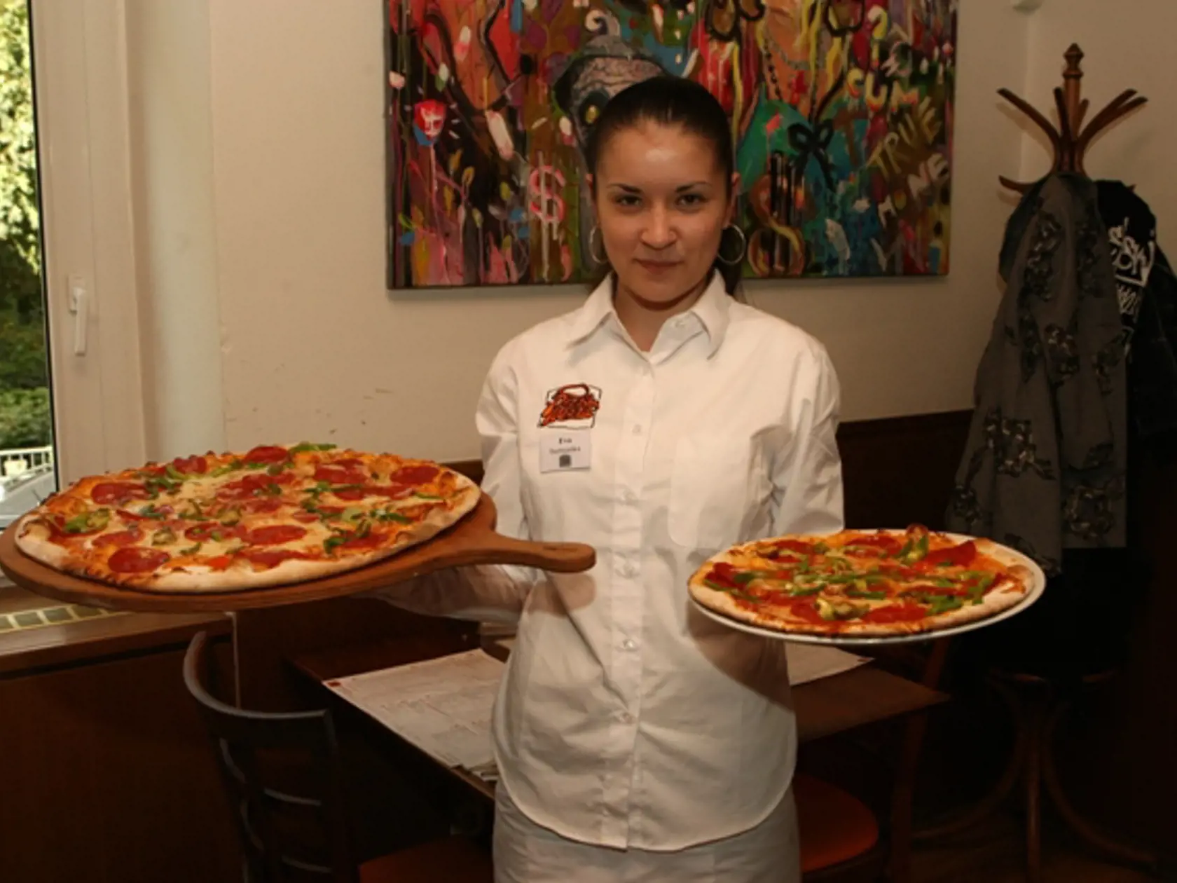 pizza Piccante,
pizzeria Pizza Mizza
Tobrucká, Staré Mesto
malá 33 cm 5 eur,
veľká 50 cm 9,30 eura