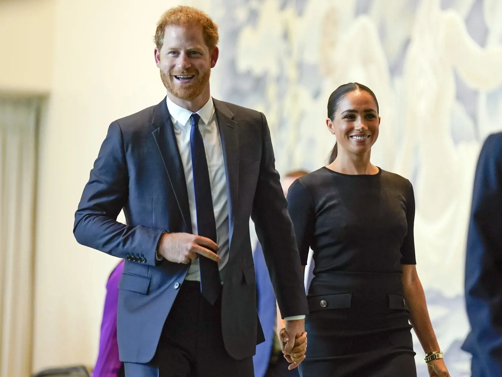 Princ Harry a Meghan Markle prichádzajú do sídla Organizácie Spojených národov v pondelok 18. júla 2022. Vojvoda a vojvodkyňa zo Sussexu boli v OSN, aby si pripomenuli Medzinárodný deň Nelsona Mandelu.