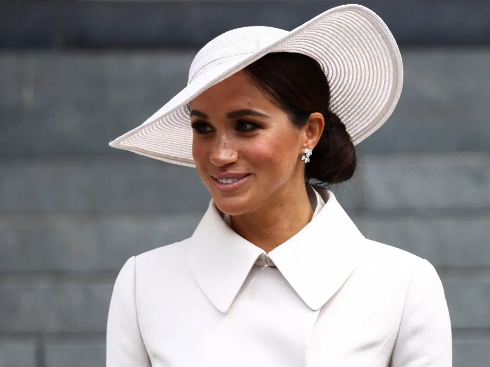 Vojvodkyňa Meghan Markle na oslavách platinového jubilea kráľovnej Alžbety počas bohoslužby v kostole sv. Pavla.