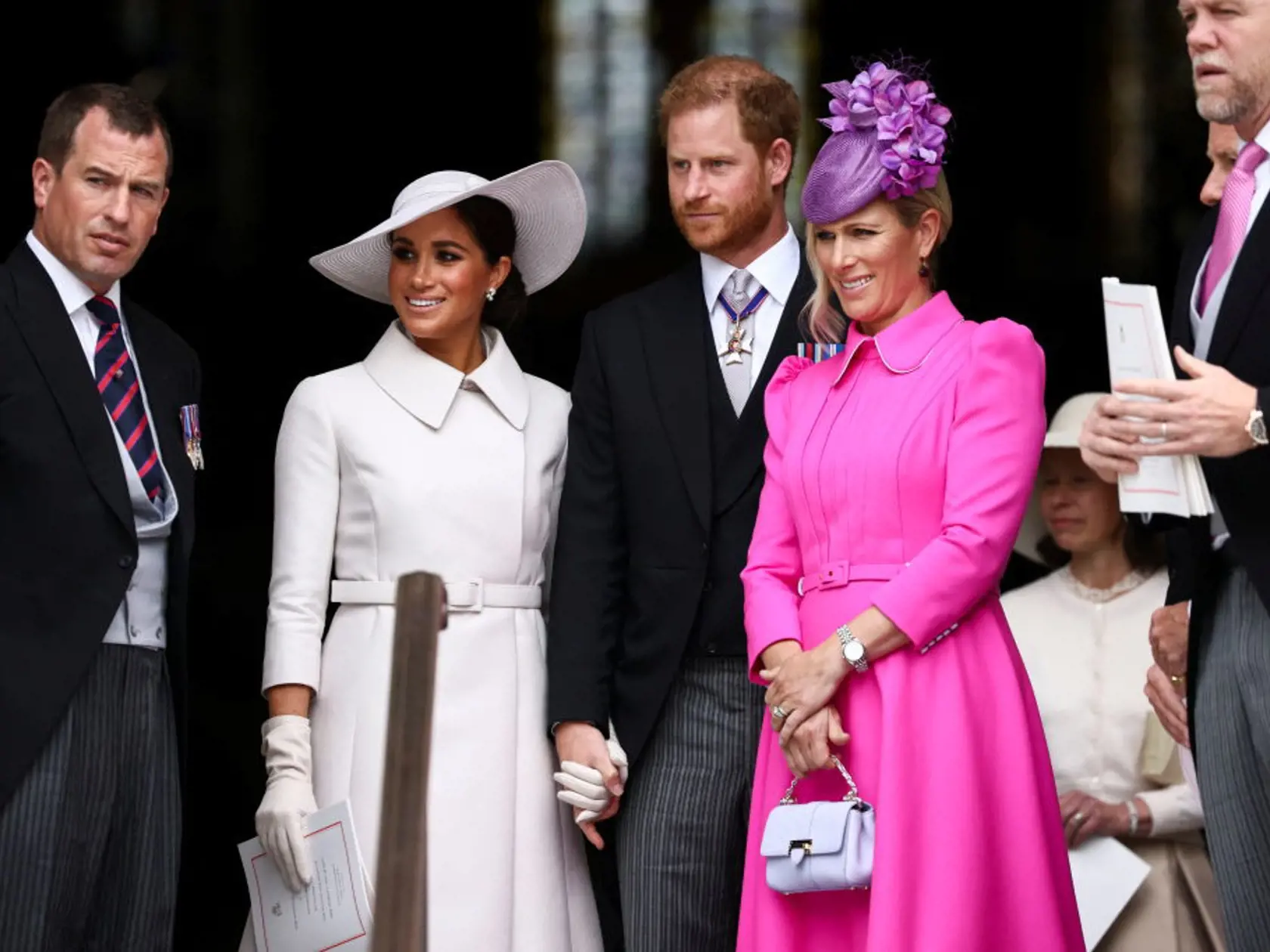 Moment, na ktorý mnohí čakali. Vojvodkyňa Meghan a princ Harry sa v piatok konečne ukázali v plnej paráde na slávnostnej bohoslužbe.