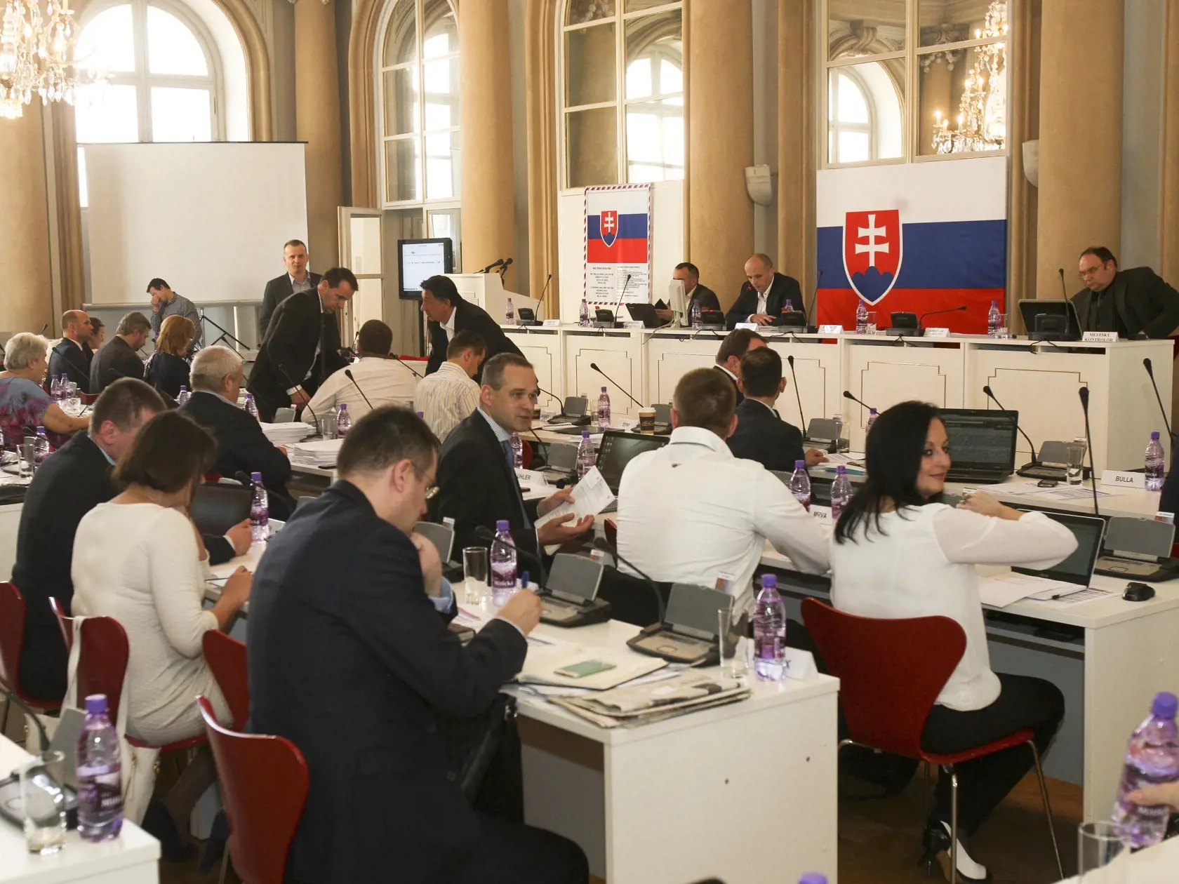 Zasadnutie mestského zastupiteľstva v Primaciálnom paláci - rozpočet na rok 2015.