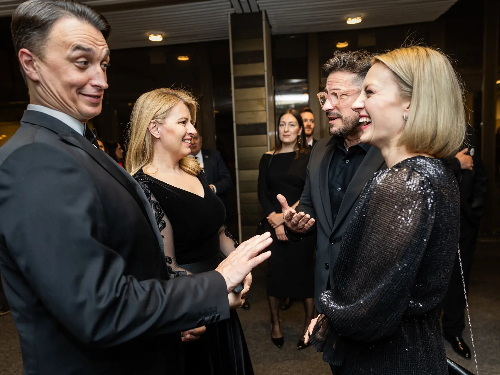Galavečer “SLNKO V SIETI” v Bratislave. Na snímke Zuzana Čaputová, Juraj Rizman, Martin Valihora a Natalia Germani.