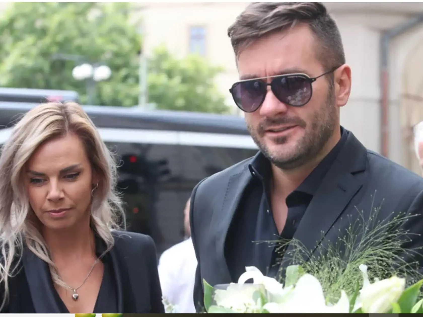 Marek Ztracený napísal pre Hanku dve pesničky, aj spolu spievali. Priznal, že jej smrť ho nesmierne zasiahla.
