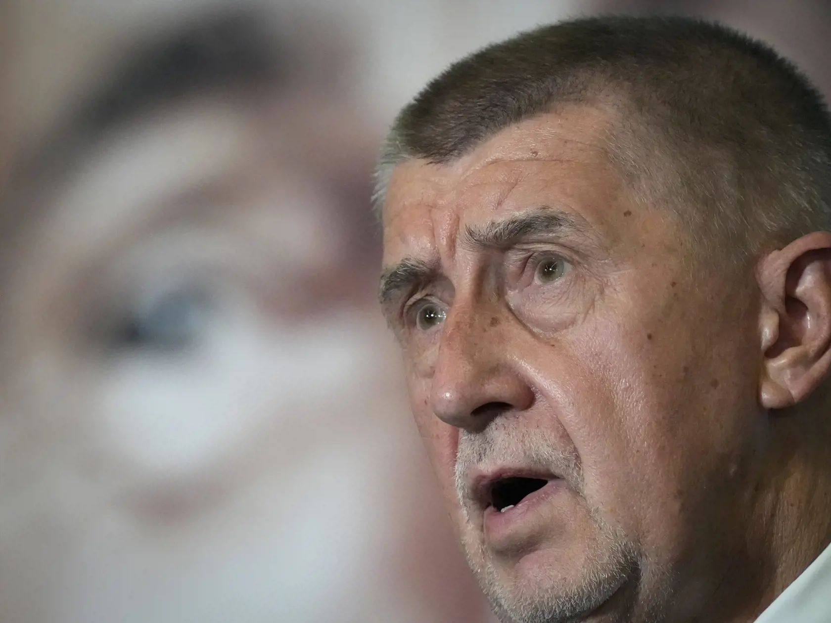 "Som prekvapený, ako dobre na tom prezident je... Musím povedať, že oproti predchádzajúcemu stavu pána prezidenta je to neuveriteľná zmena," povedal Babiš.
