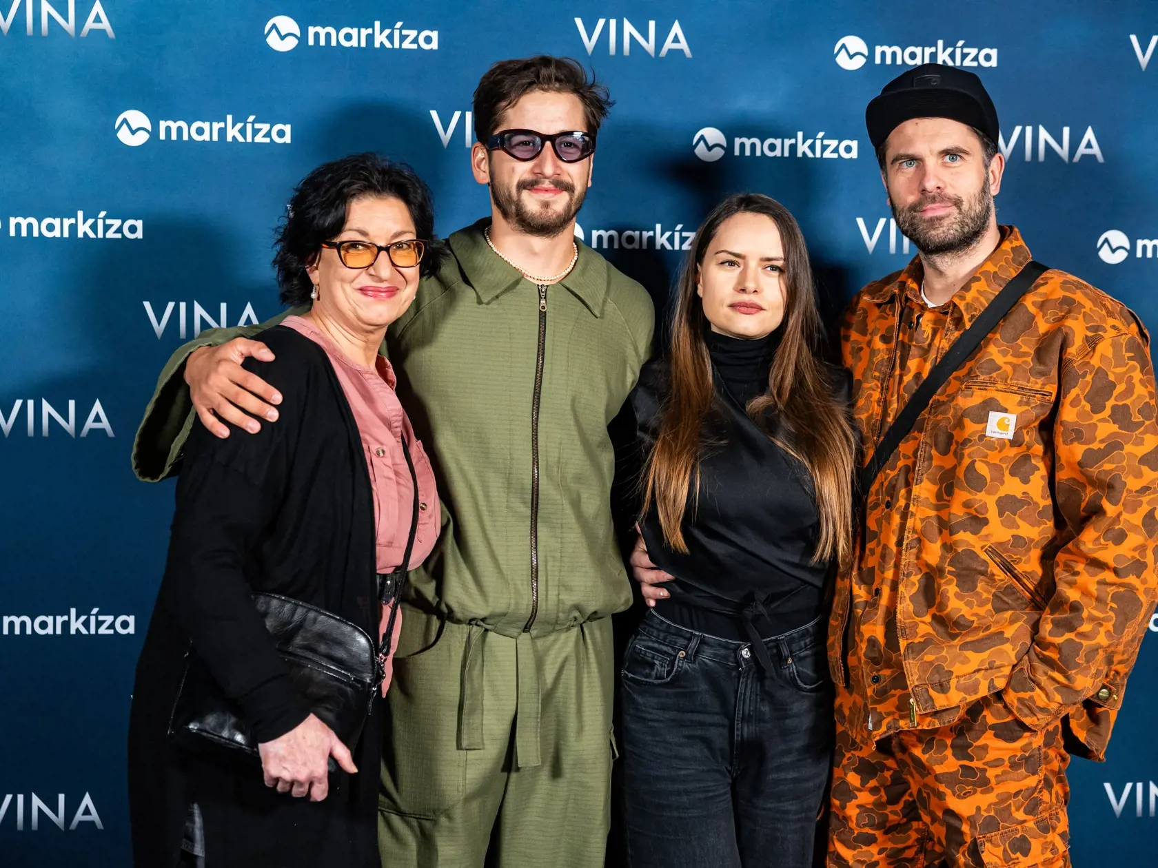 Premiéra seriálu “VINA” v Bratislave. Na snímke Kristína Kanátová, Ján Dobrík, Judita Hansman a Jakub Jablonský.