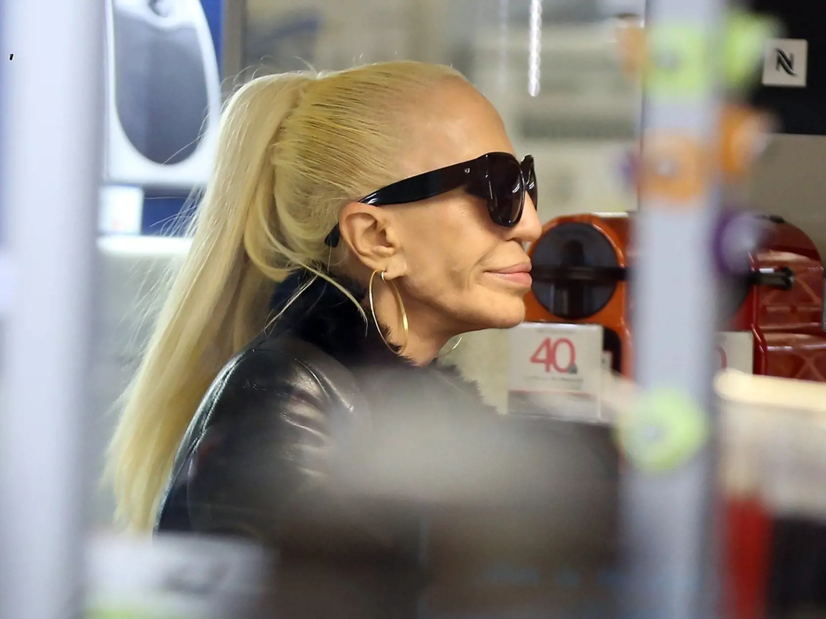 EXCLUSIVE: Donatella Versace shopping in Italy Pictured: Donatella Versace, Image: 276556839, License: Rights-managed, Restrictions: -ALLCOUNTRY, Model Release: no, Credit line: Profimedia, Splash
