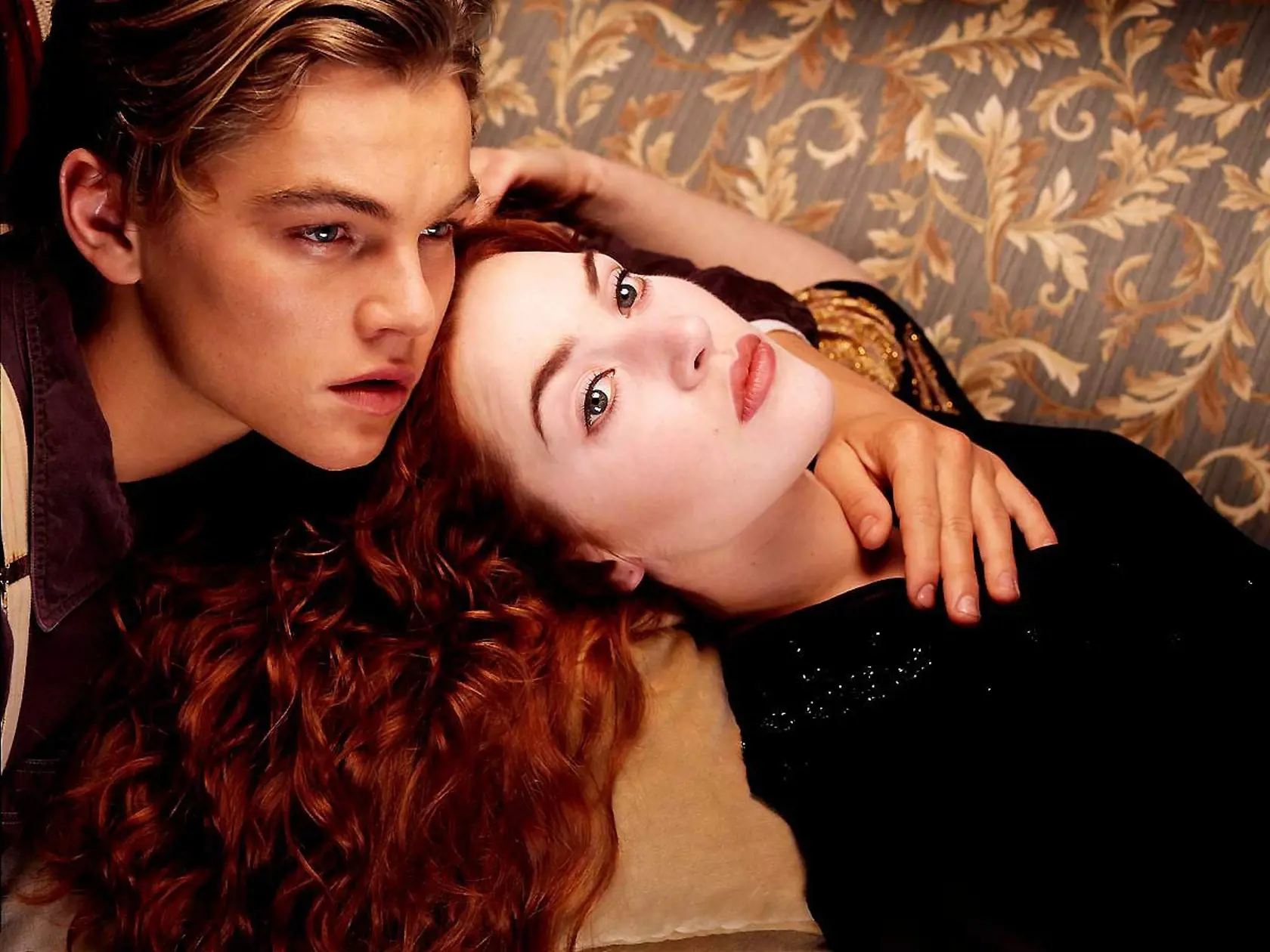 Leonardo DiCaprio, Kate Winslet in Titanic (1997)  *Filmstill - Editorial Use Only*, Image: 198517012, License: Rights-managed, Restrictions: *Filmstill - Editorial Use Only*, Model Release: no, Credit line: Profimedia, Film Stills