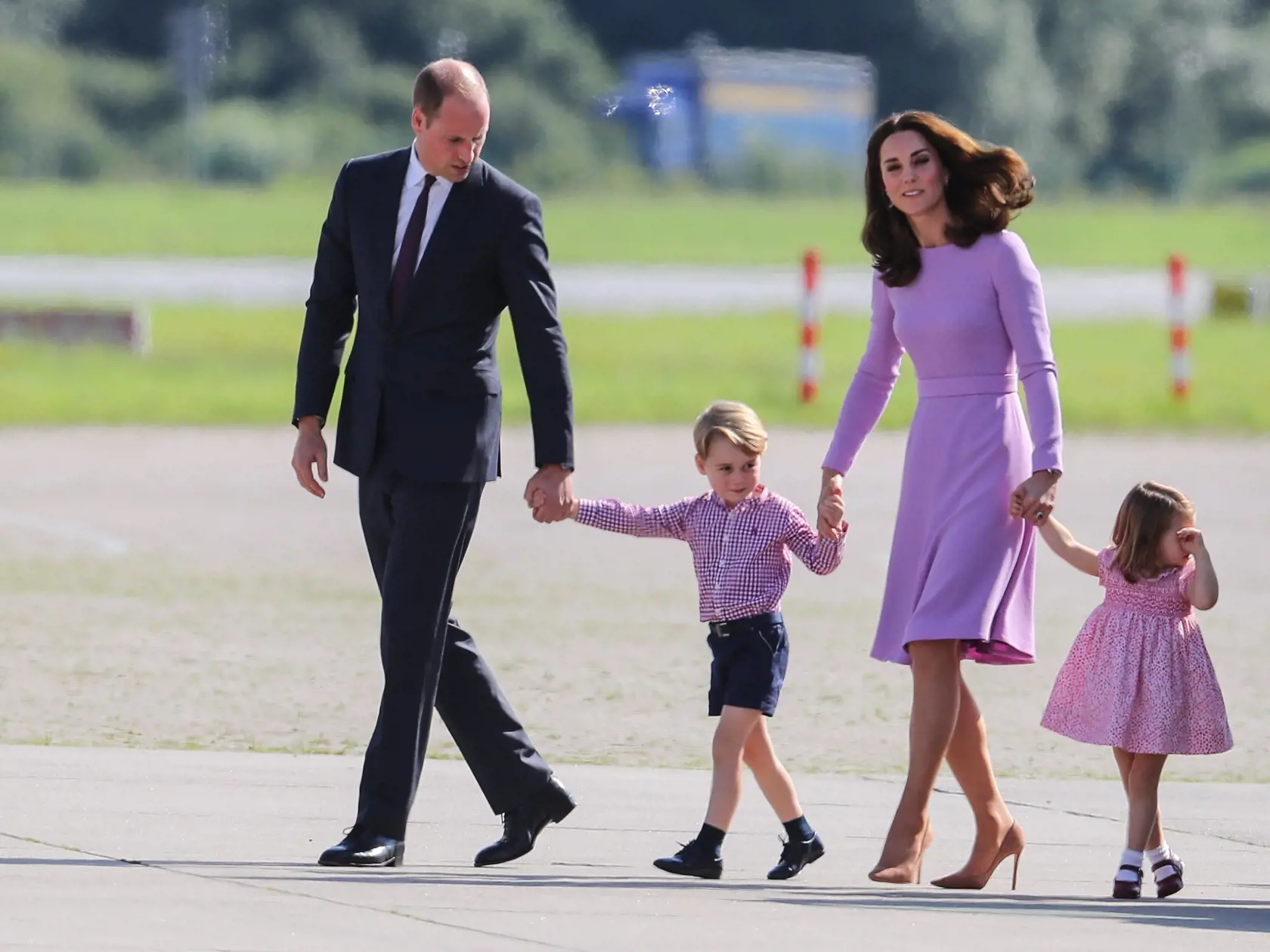 The Duke and Duchess of Cambridge depart from the Airbus plant in Hamburg after their tour of Poland and Germany, Image: 342628631, License: Rights-managed, Restrictions: , Model Release: no, Credit line: Profimedia, Wenn