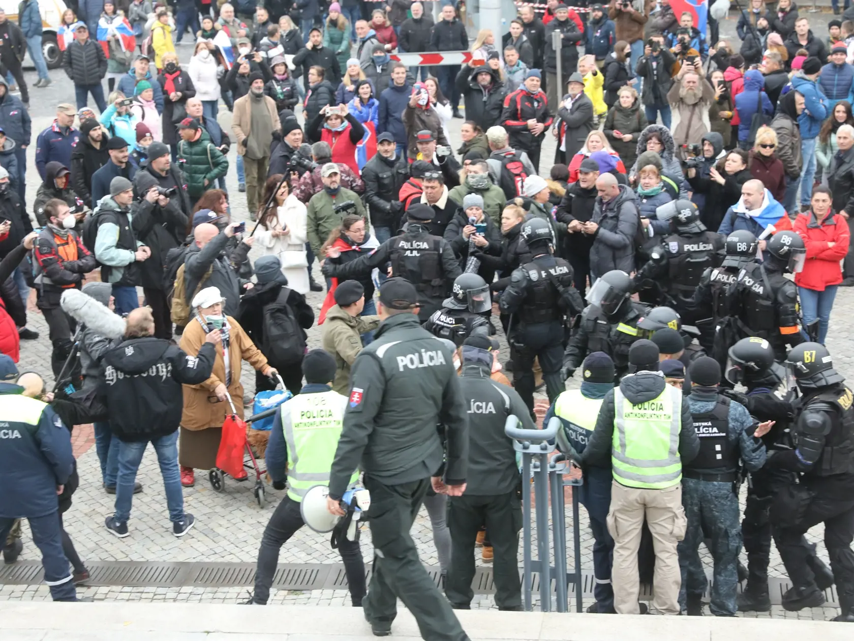 Protivládne protesty v Bratislave.