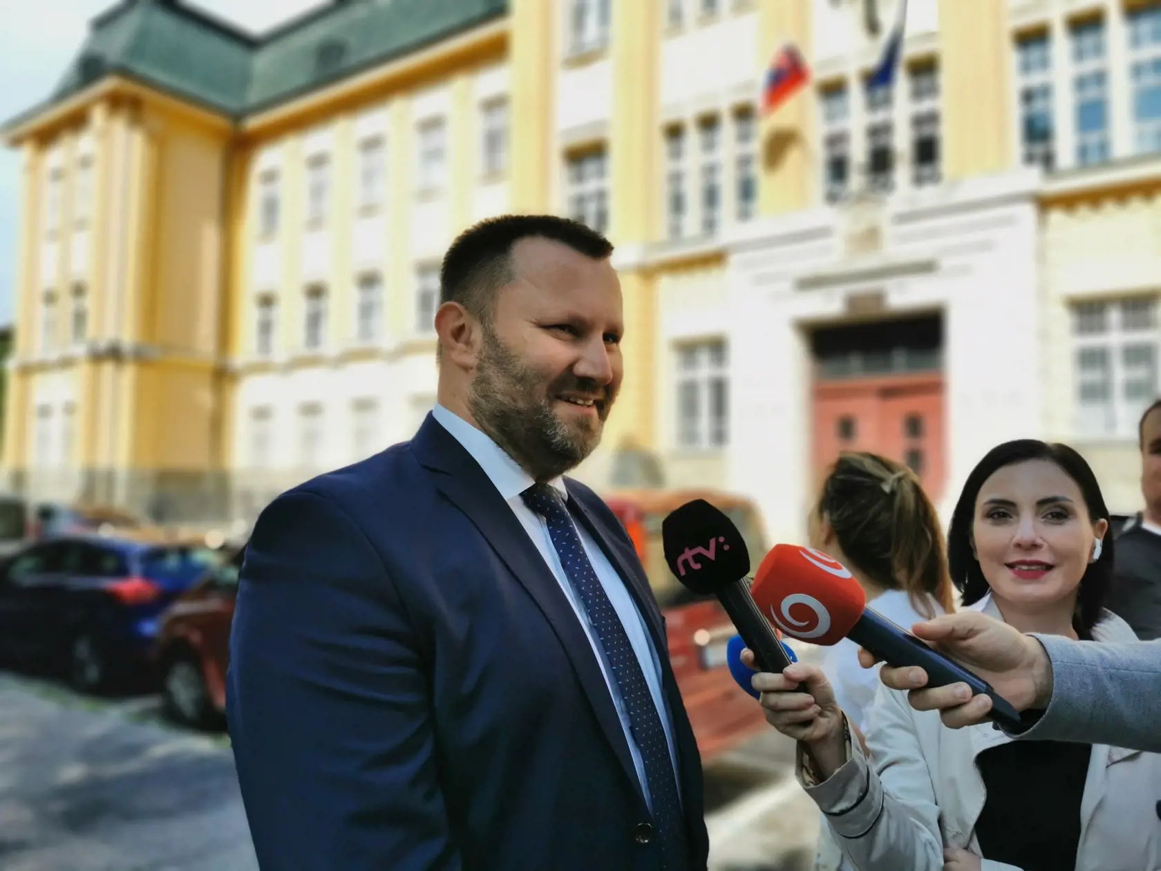 Prokurátor vraví, že všetci majú záujem, aby bol prípad ukončený, pretože 16 rokov je veľmi dlhá doba.